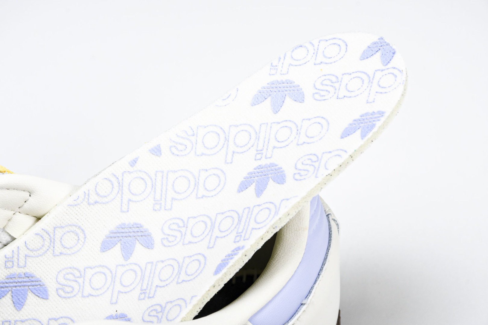Originals 尺码36-45

纯原版出品-Samba OG 阿迪三叶草休闲板鞋 米自色土黄色 I