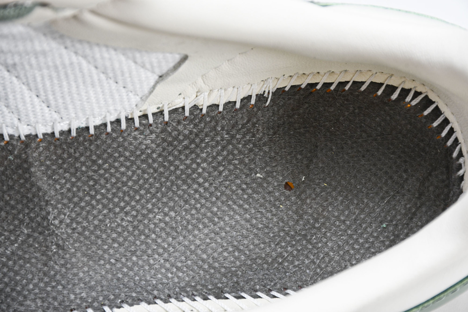 Originals 尺码36-45

纯原版出品-Samba OG 阿迪三叶草休闲板鞋 银灰绿白 IE7