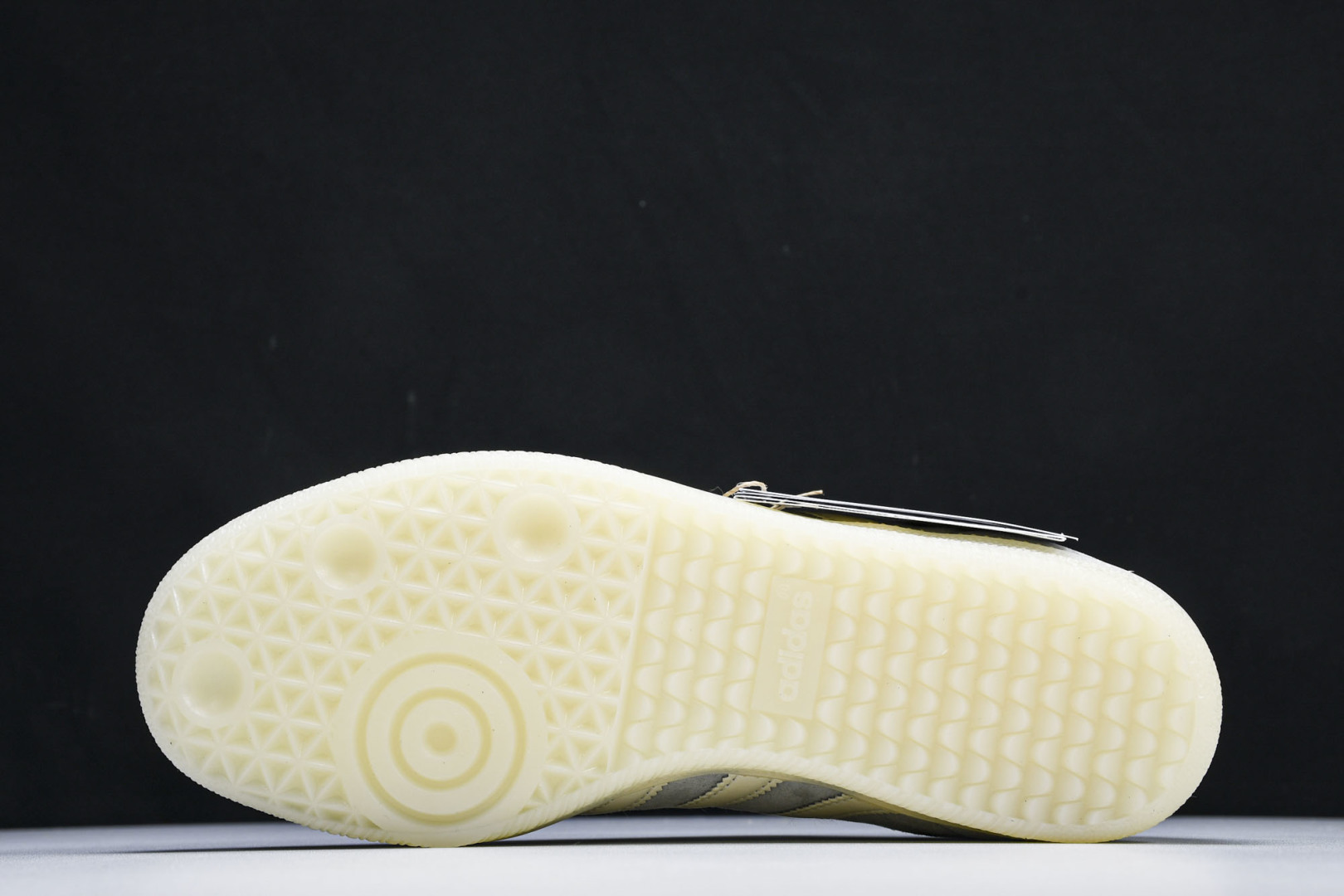 Originals 尺码36-45

纯原版出品-Samba OG 阿迪三叶草休闲板鞋 G6177 YZ