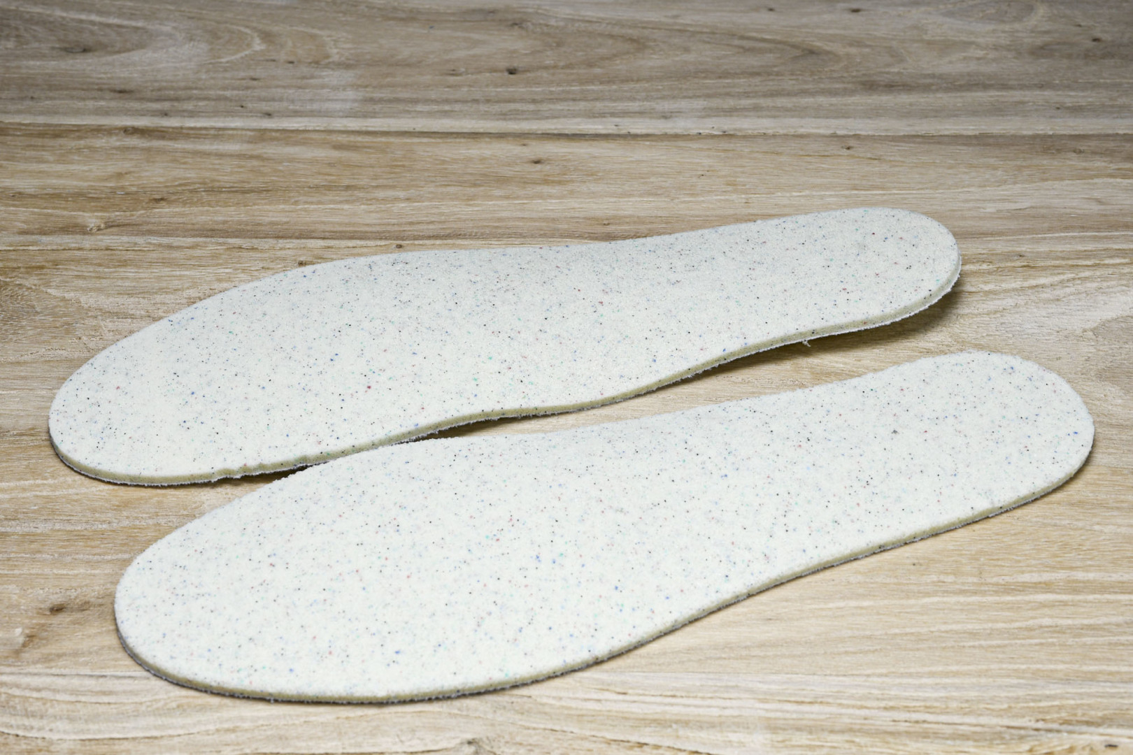 Originals 尺码36-40

纯原版出品-Originals Samba 草莓熊熊 白粉 定制球