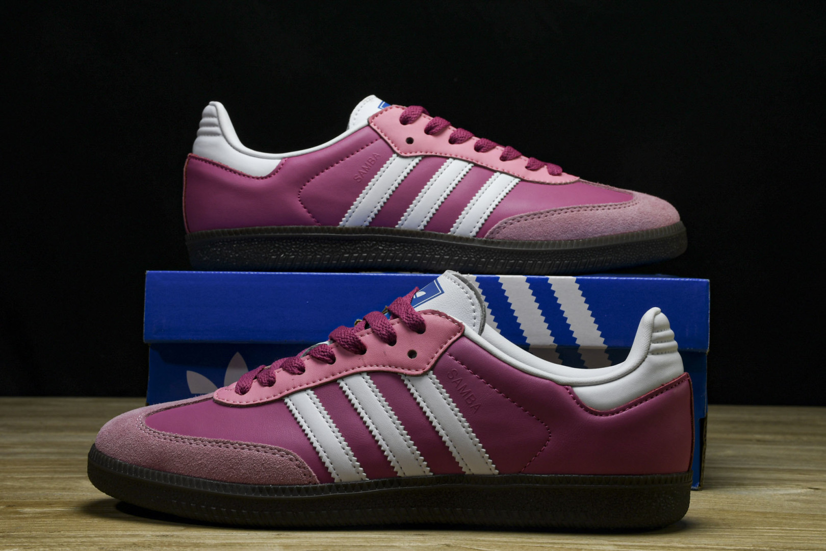 Originals 尺码36-40

纯原版出品-Originals Samba 草莓熊熊 白粉 定制球