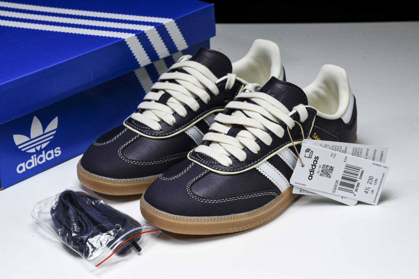 Originals 尺码36-45

纯原版出品-Originals Samba OG 黑白 IG683