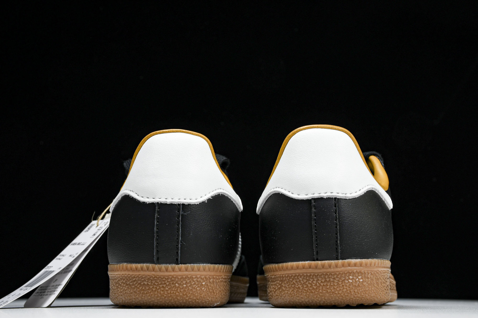 Originals 尺码36-45

纯原版出品-JJJJound x Ad Samba OG 极简高奢