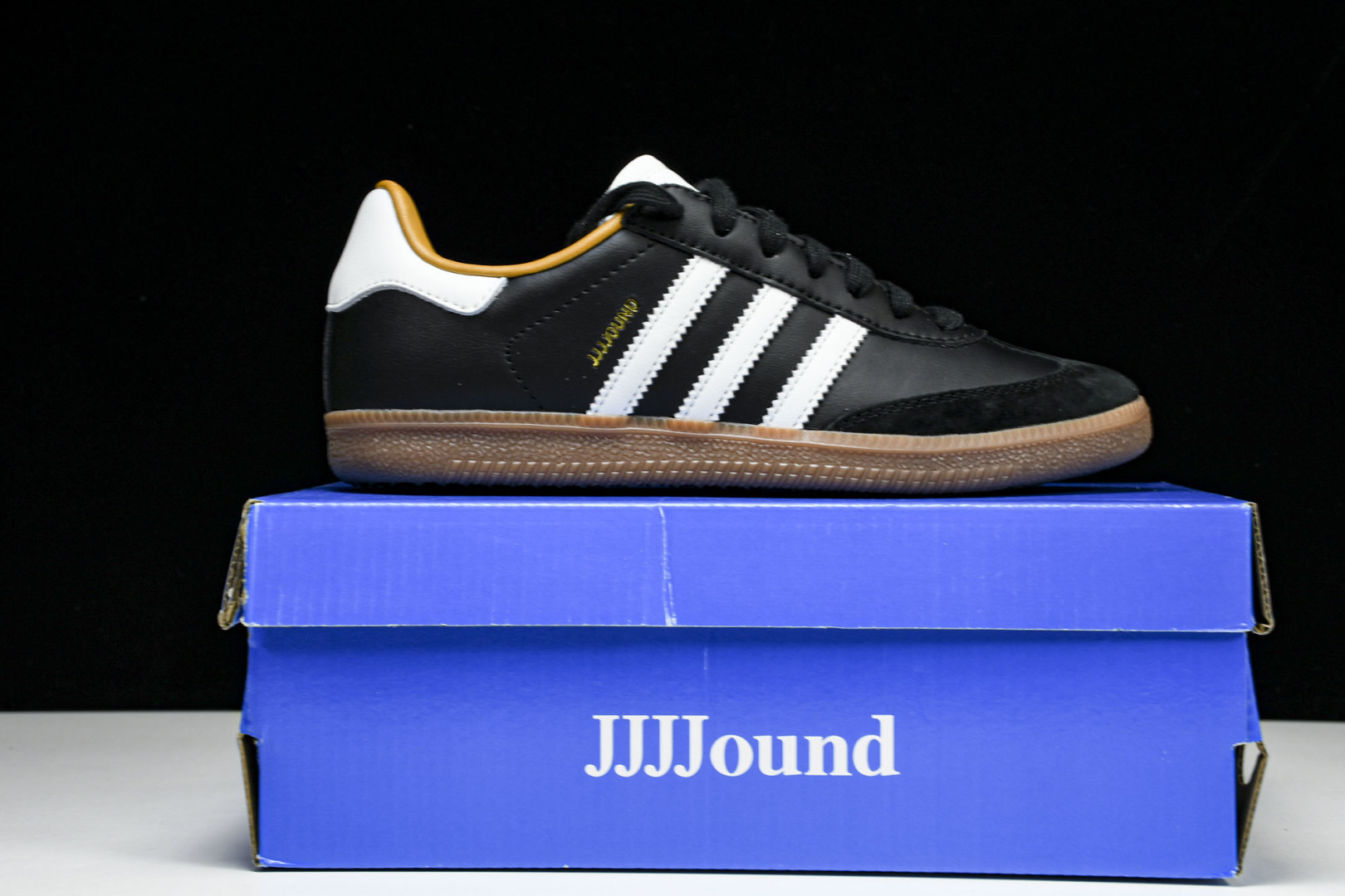 Originals 尺码36-45

纯原版出品-JJJJound x Ad Samba OG 极简高奢