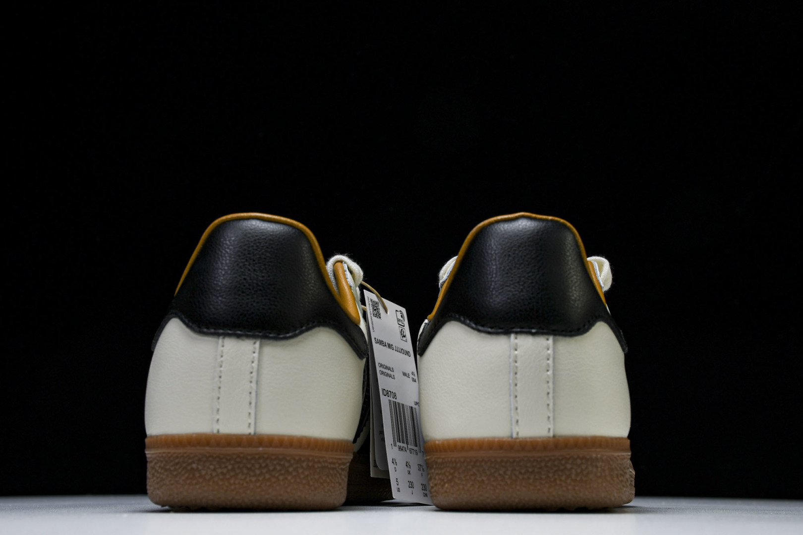 Originals 尺码36-45

纯原版出品-JJJJound x Ad Samba OG 极简高奢