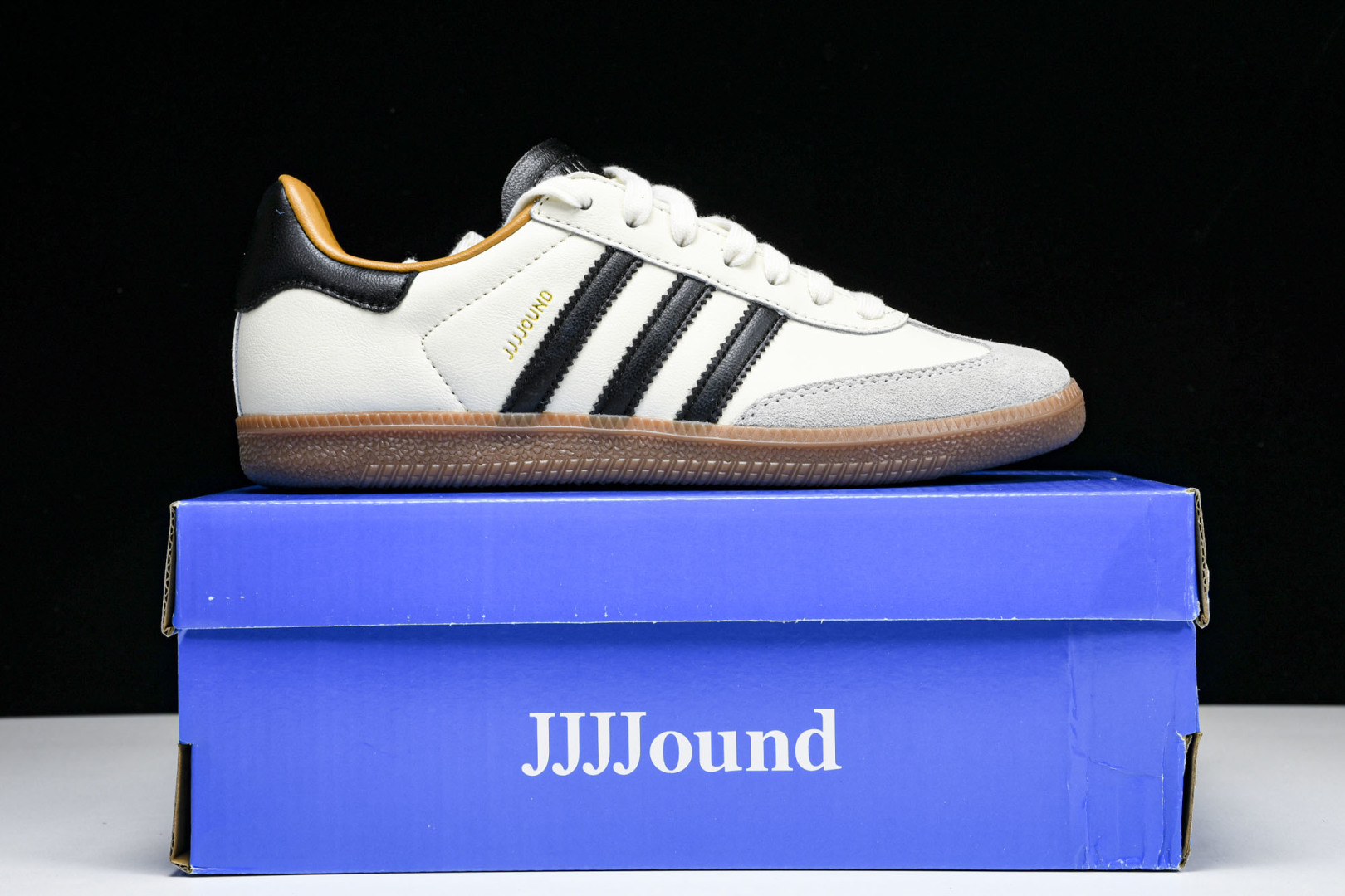 Originals 尺码36-45

纯原版出品-JJJJound x Ad Samba OG 极简高奢