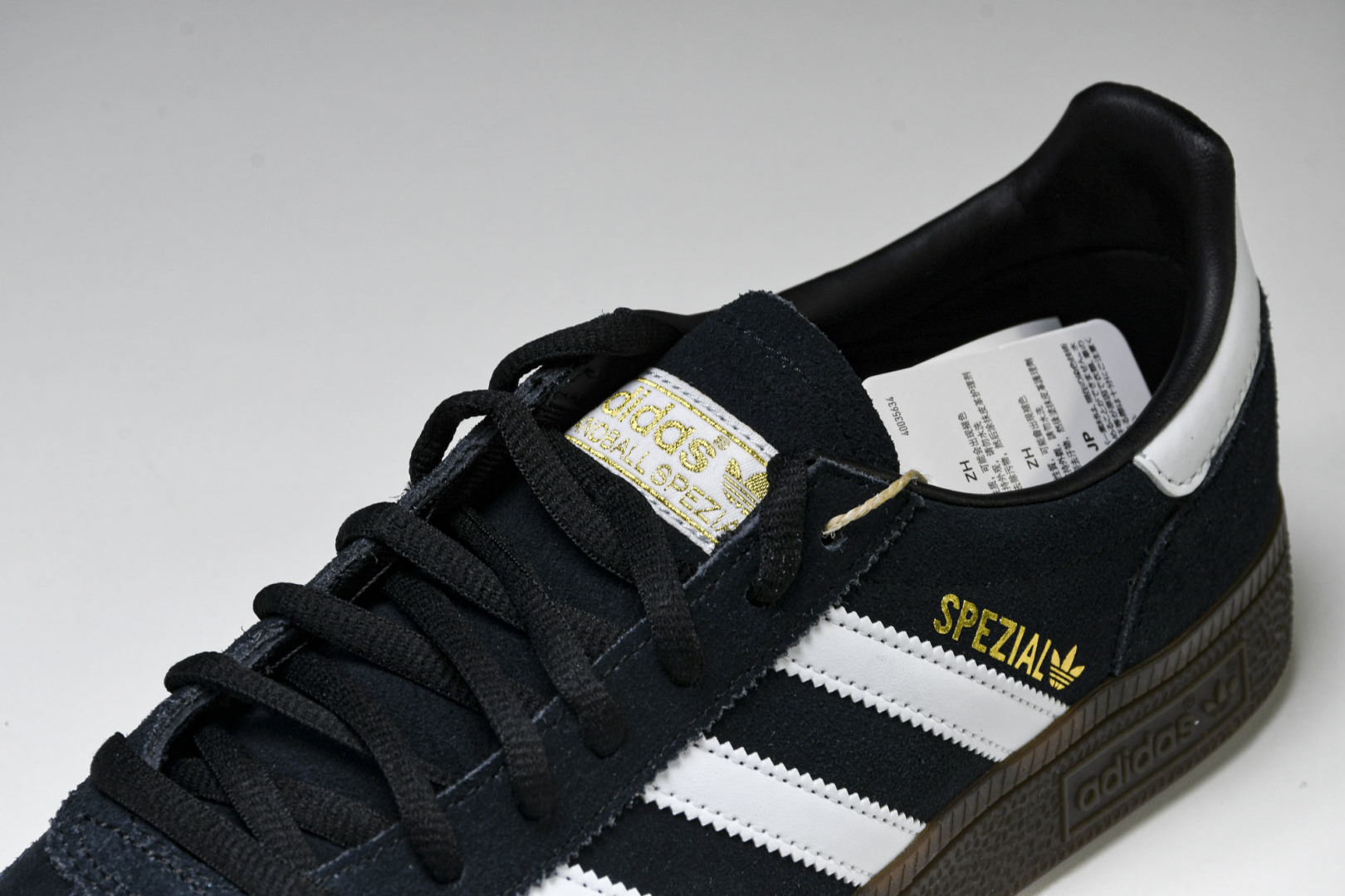 Originals 尺码36-45

纯原版出品-Handball Spezial 阿迪达斯经典款反毛皮