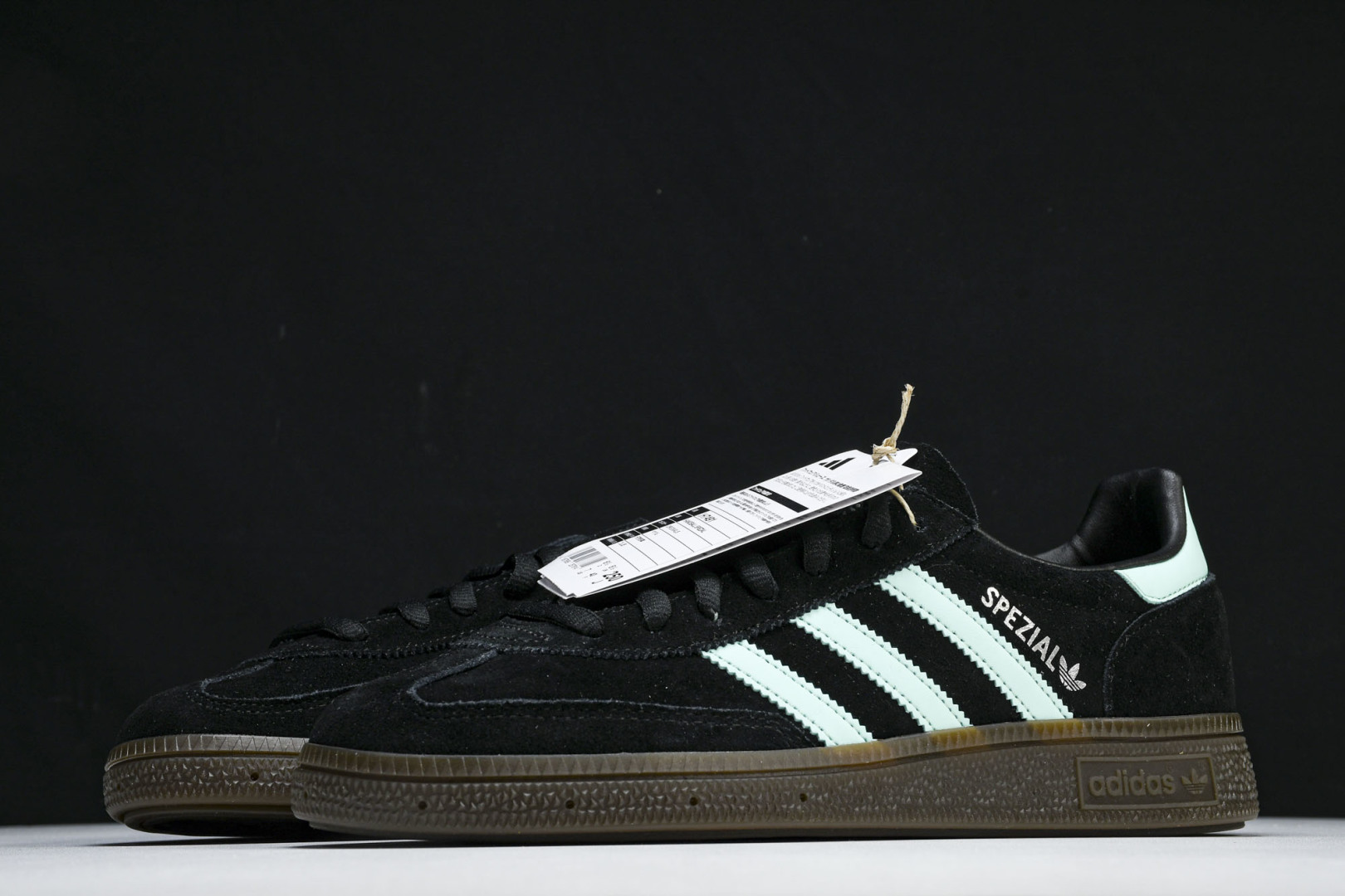 Originals 尺码36-45

纯原版出品-Originals Handball Spzl 深蓝 