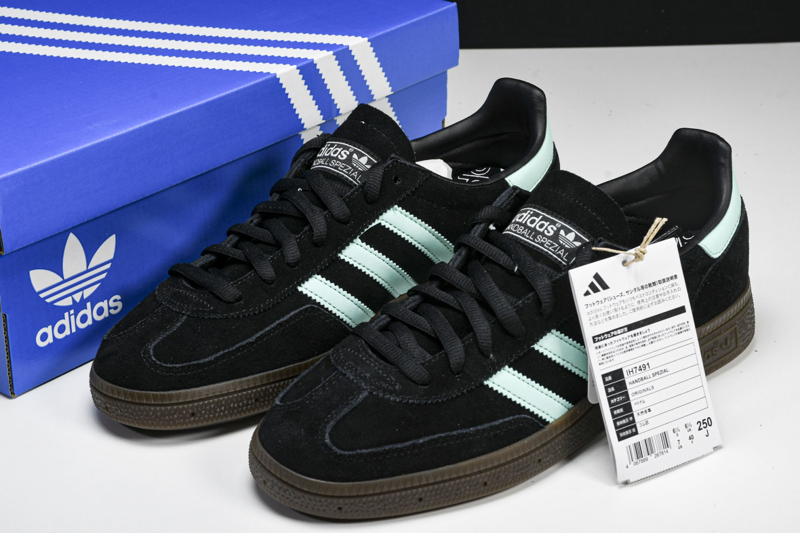 Originals 尺码36-45

纯原版出品-Originals Handball Spzl 深蓝 