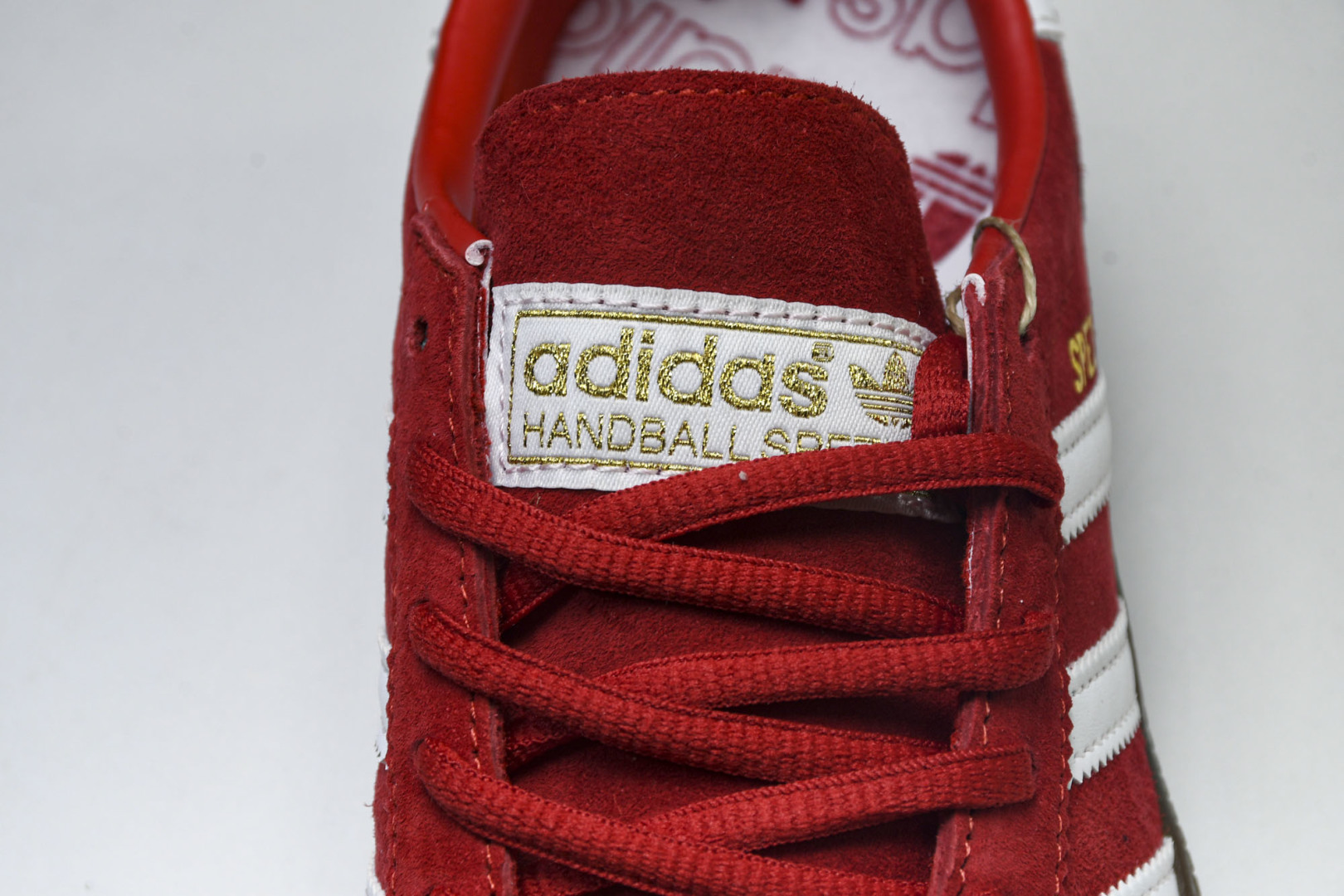 Originals 尺码36-45

纯原版出品-Handball Spezial  阿迪达斯经典款复古