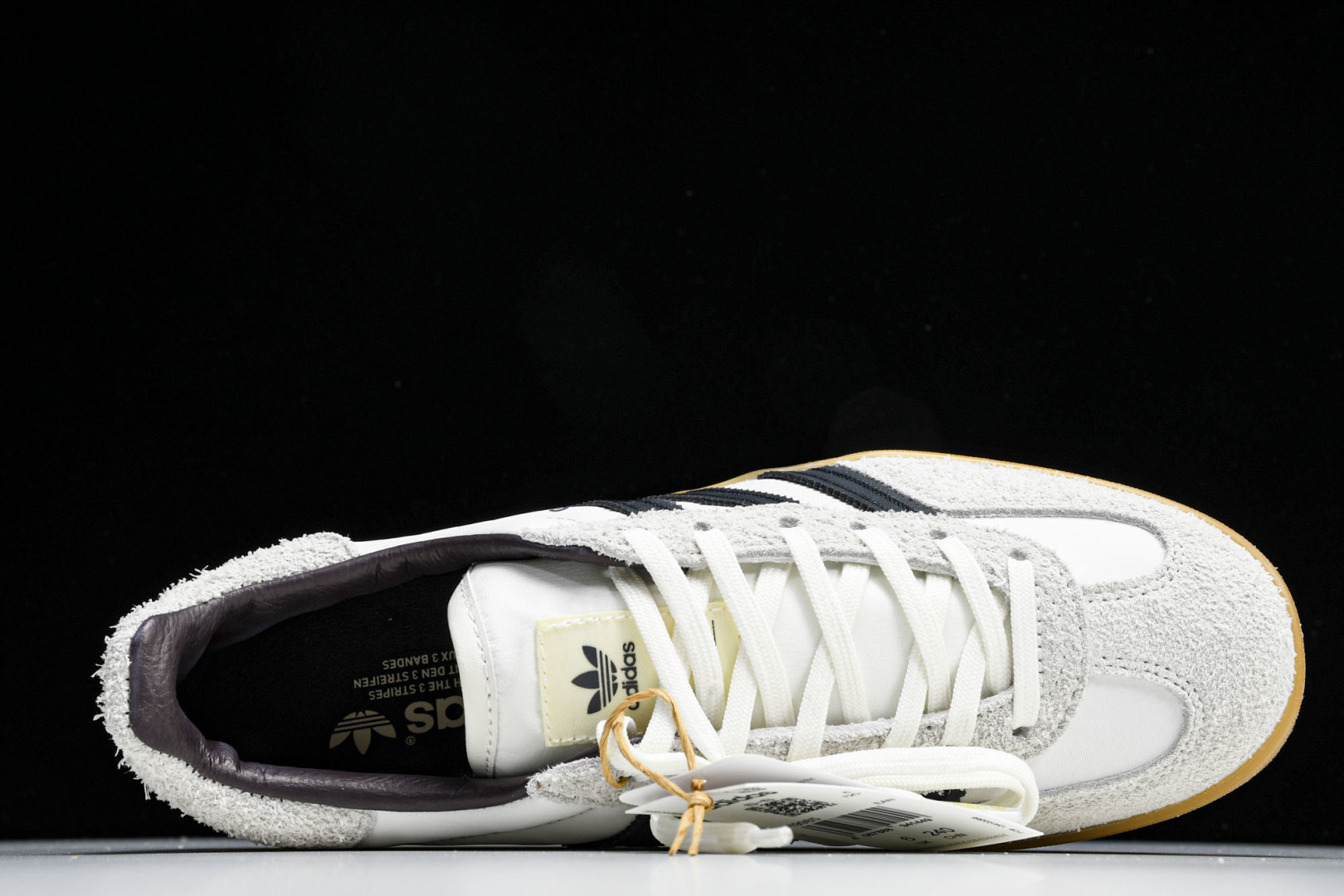 Originals 尺码36-45

纯原版出品-Originals Gazelle Indoor  三