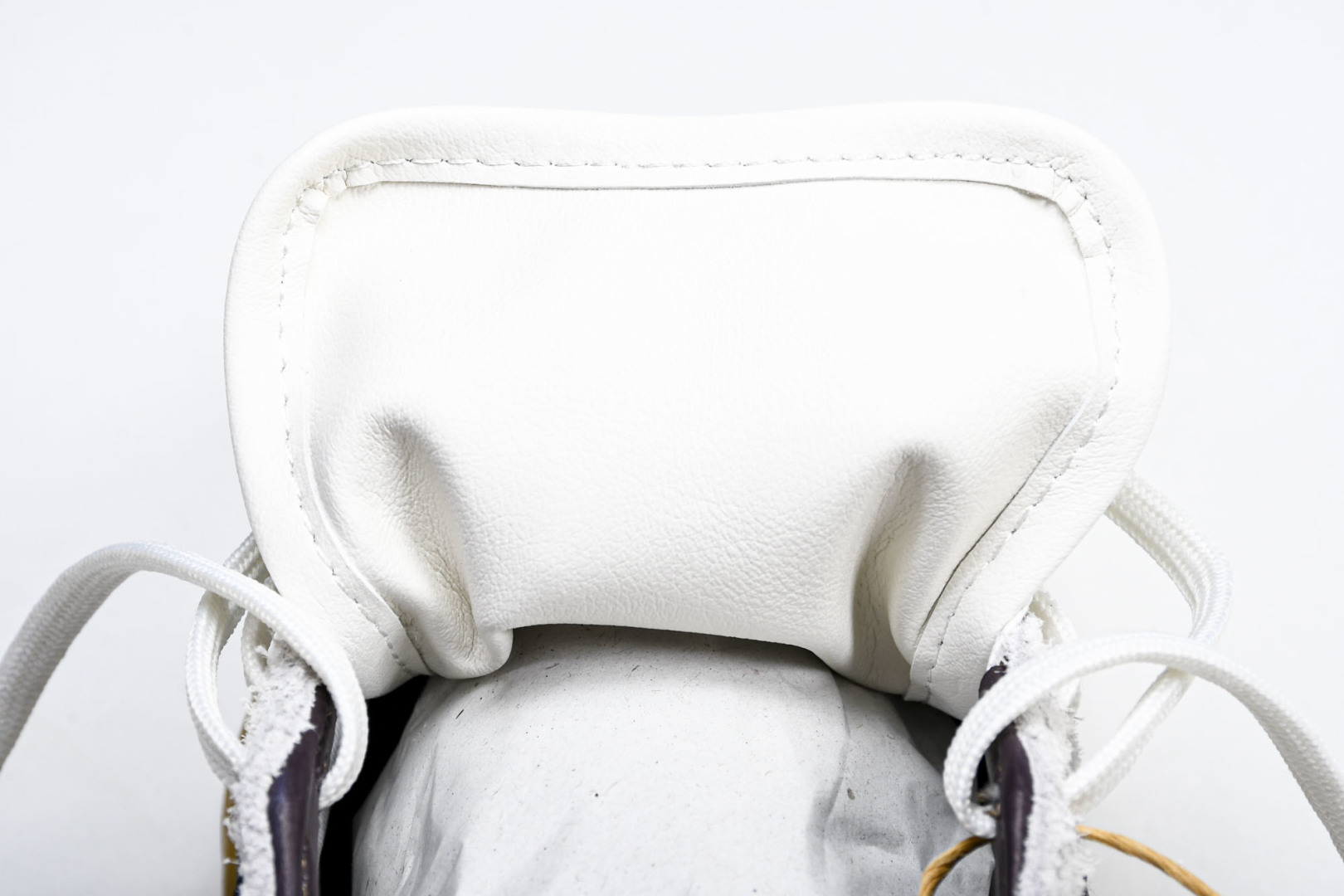 Originals 尺码36-45

纯原版出品-Originals Gazelle Indoor  三