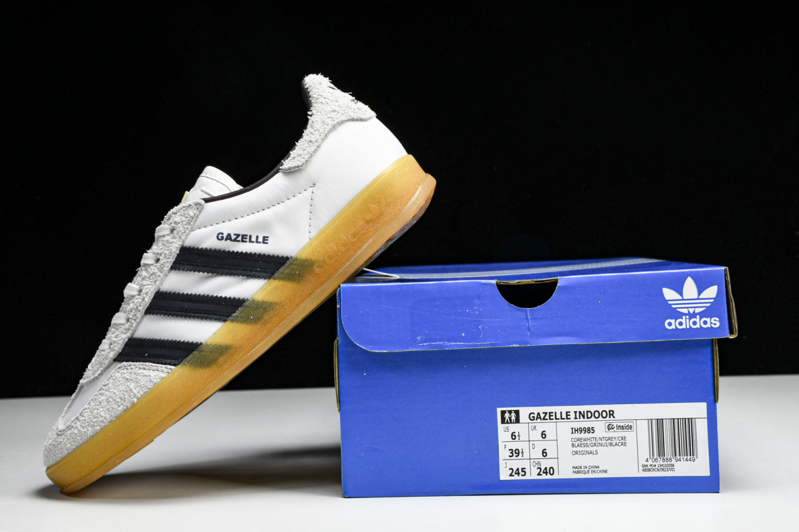 Originals 尺码36-45

纯原版出品-Originals Gazelle Indoor  三