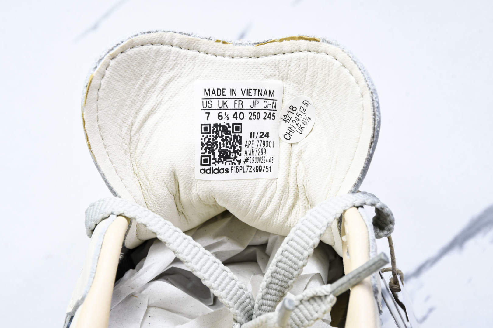 Originals 尺码36-45

纯原版出品-Samba OG 阿迪三叶草休闲板鞋  JH7299 