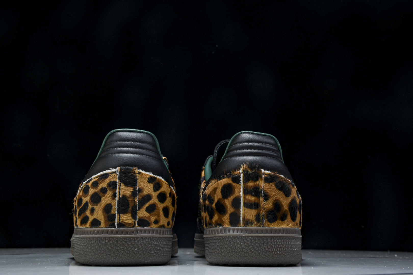 Originals 尺码36-45

纯原版出品-Samba OG 阿迪三叶草休闲板鞋 JI2735 Y
