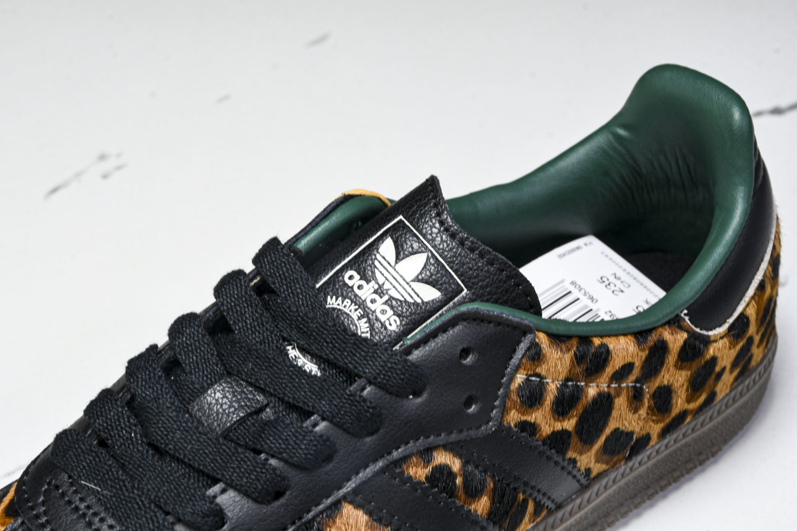 Originals 尺码36-45

纯原版出品-Samba OG 阿迪三叶草休闲板鞋 JI2735 Y