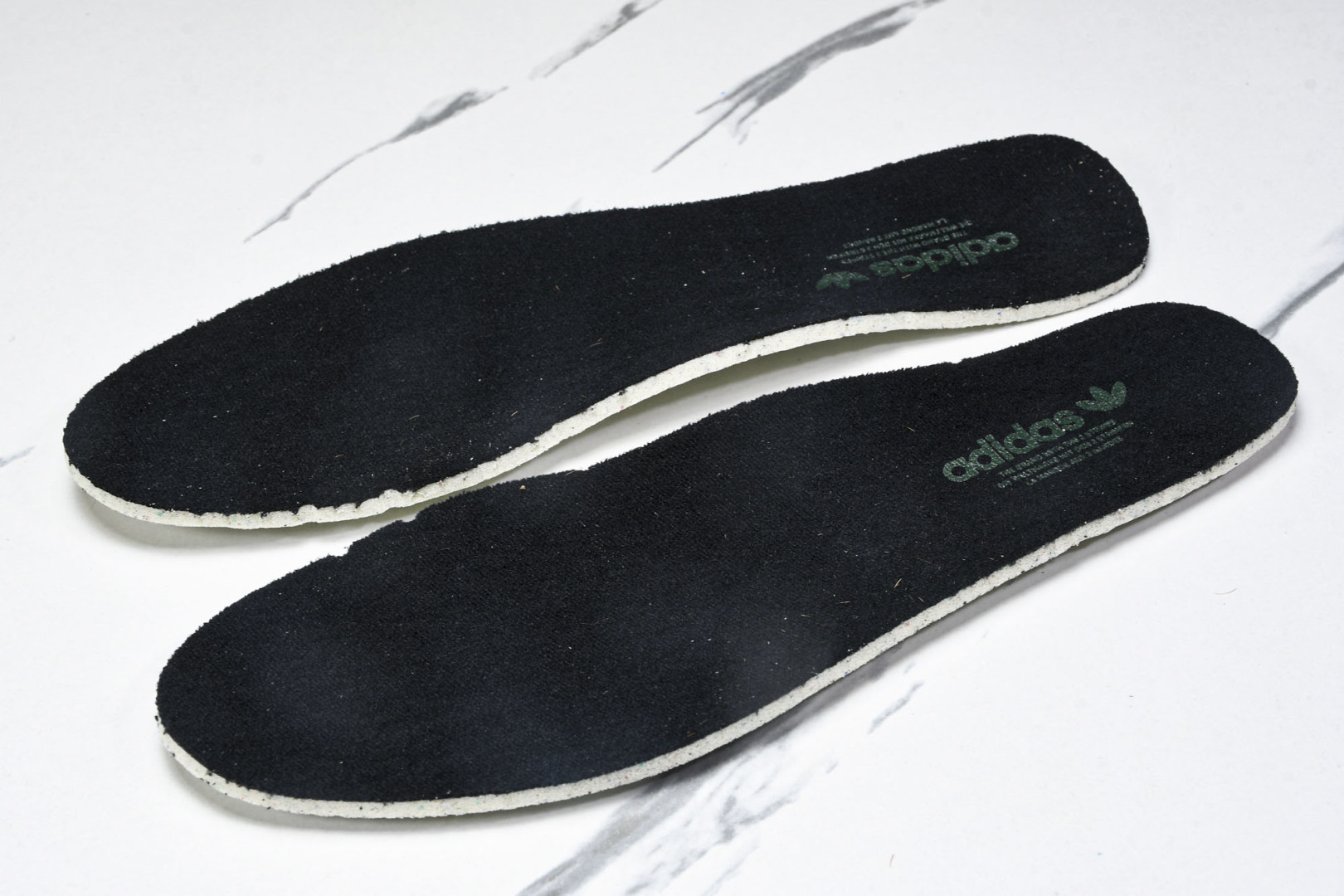 Originals 尺码36-45

纯原版出品-Samba OG 阿迪三叶草休闲板鞋 JI2735 Y
