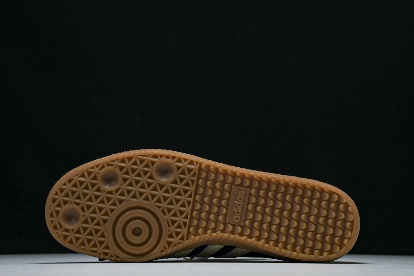 Originals 尺码36-45

纯原版出品-Originals Samba OG 黑棕 IE583