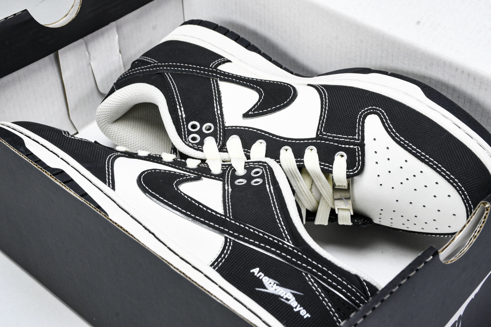 Dunk 尺码36-45

纯原版出品- SB Dunk Low Just Do it 周年高端定制 低