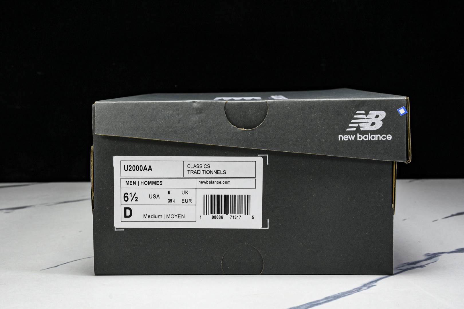 NB 尺码36-46.5

纯原版出品-New Balance 2000系列复古老爹风休闲运动慢跑鞋 U