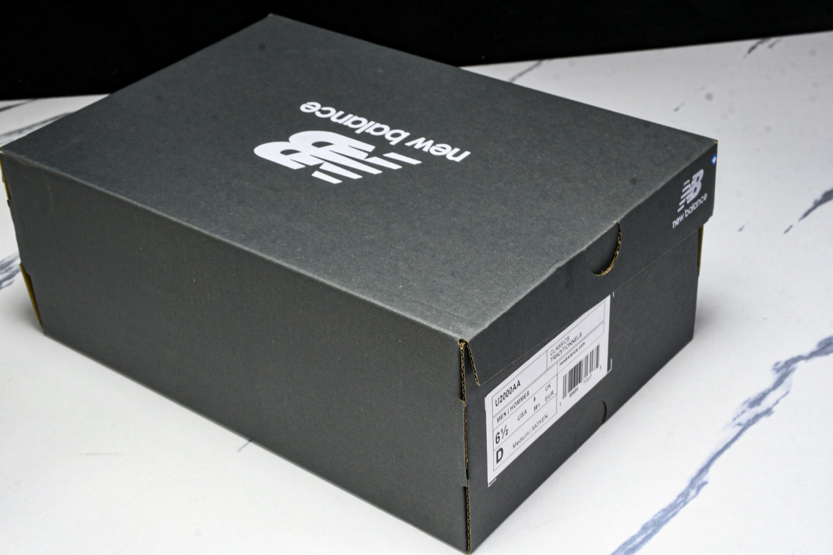 NB 尺码36-46.5

纯原版出品-New Balance 2000系列复古老爹风休闲运动慢跑鞋 U