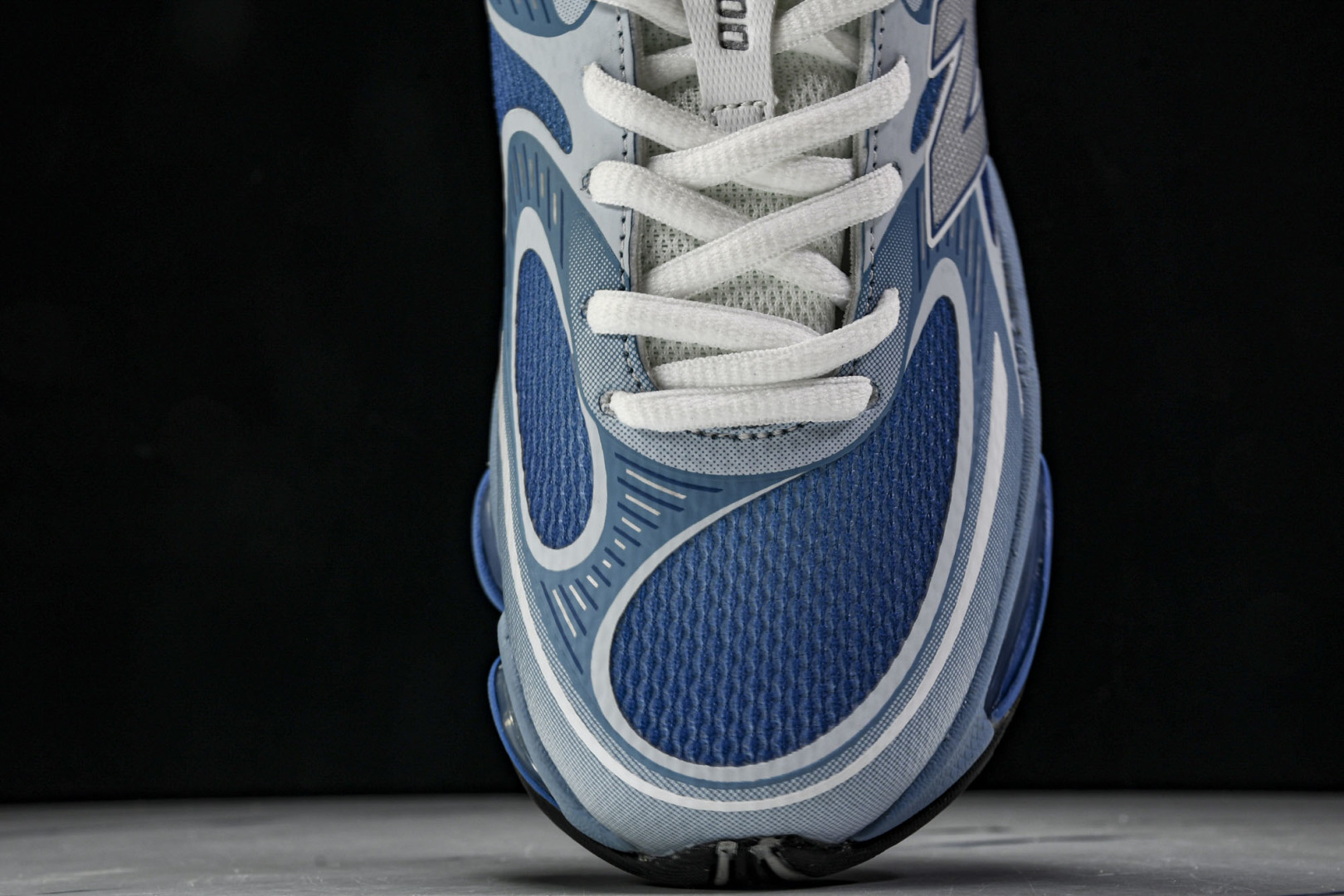 NB 尺码36-46.5

纯原版出品-New Balance 2000系列复古老爹风休闲运动慢跑鞋 U