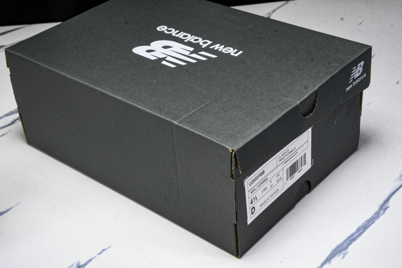 NB 尺码36-46.5

纯原版出品-New Balance 2000系列复古老爹风休闲运动慢跑鞋 U