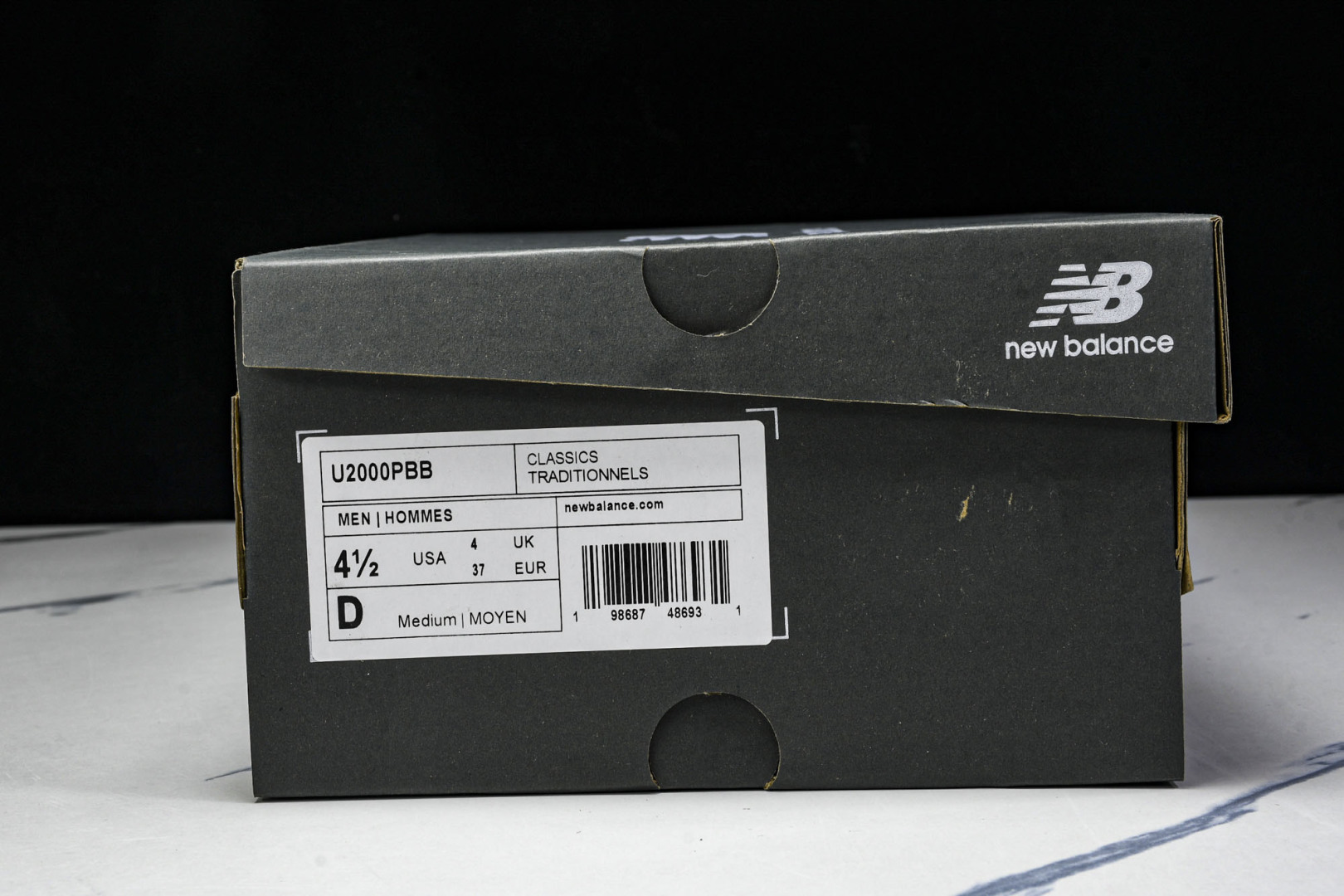 NB 尺码36-46.5

纯原版出品-New Balance 2000系列复古老爹风休闲运动慢跑鞋 U