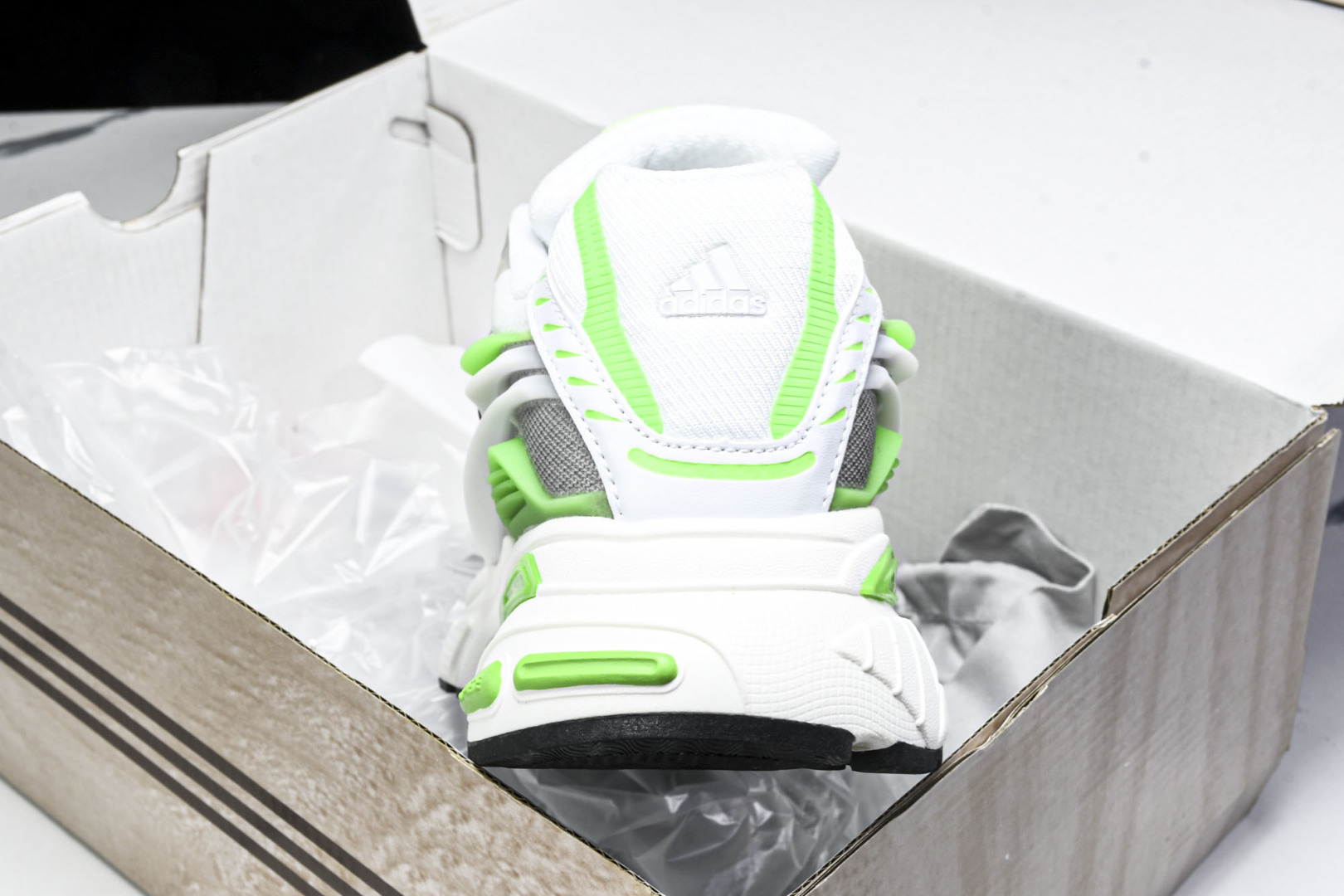 Originals 尺码35.5-47

纯原版出品-Originals Adistar Jellyfi