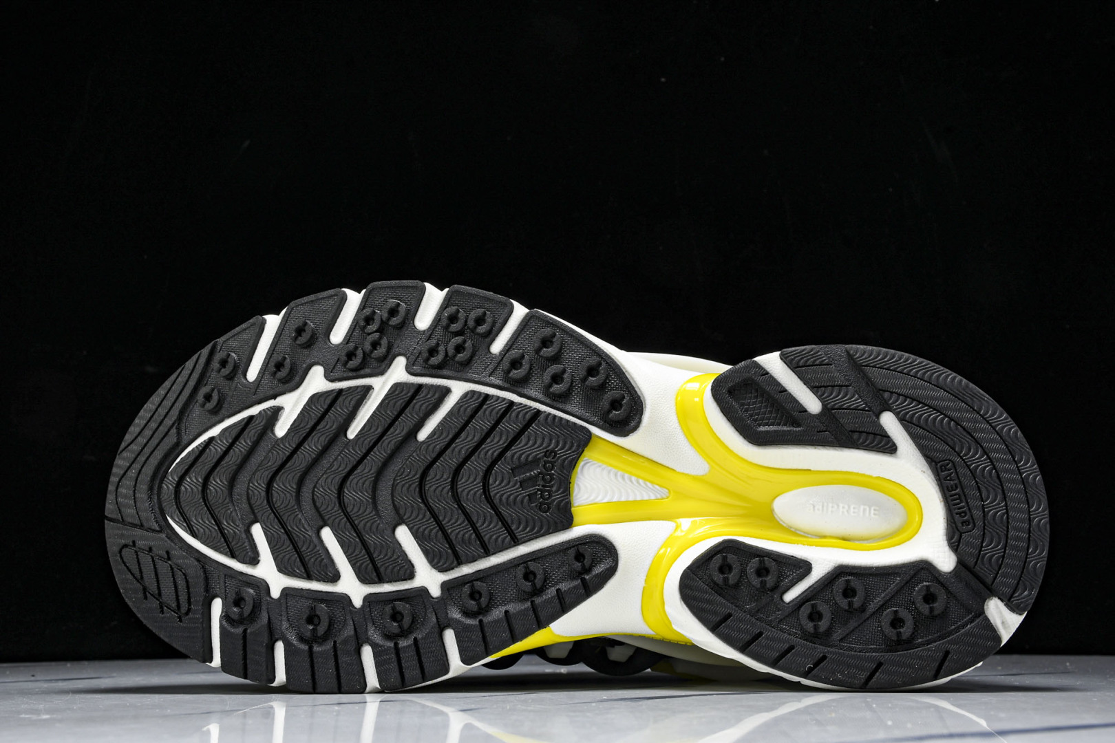 Originals 尺码35.5-47

纯原版出品-Originals Adistar Jellyfi