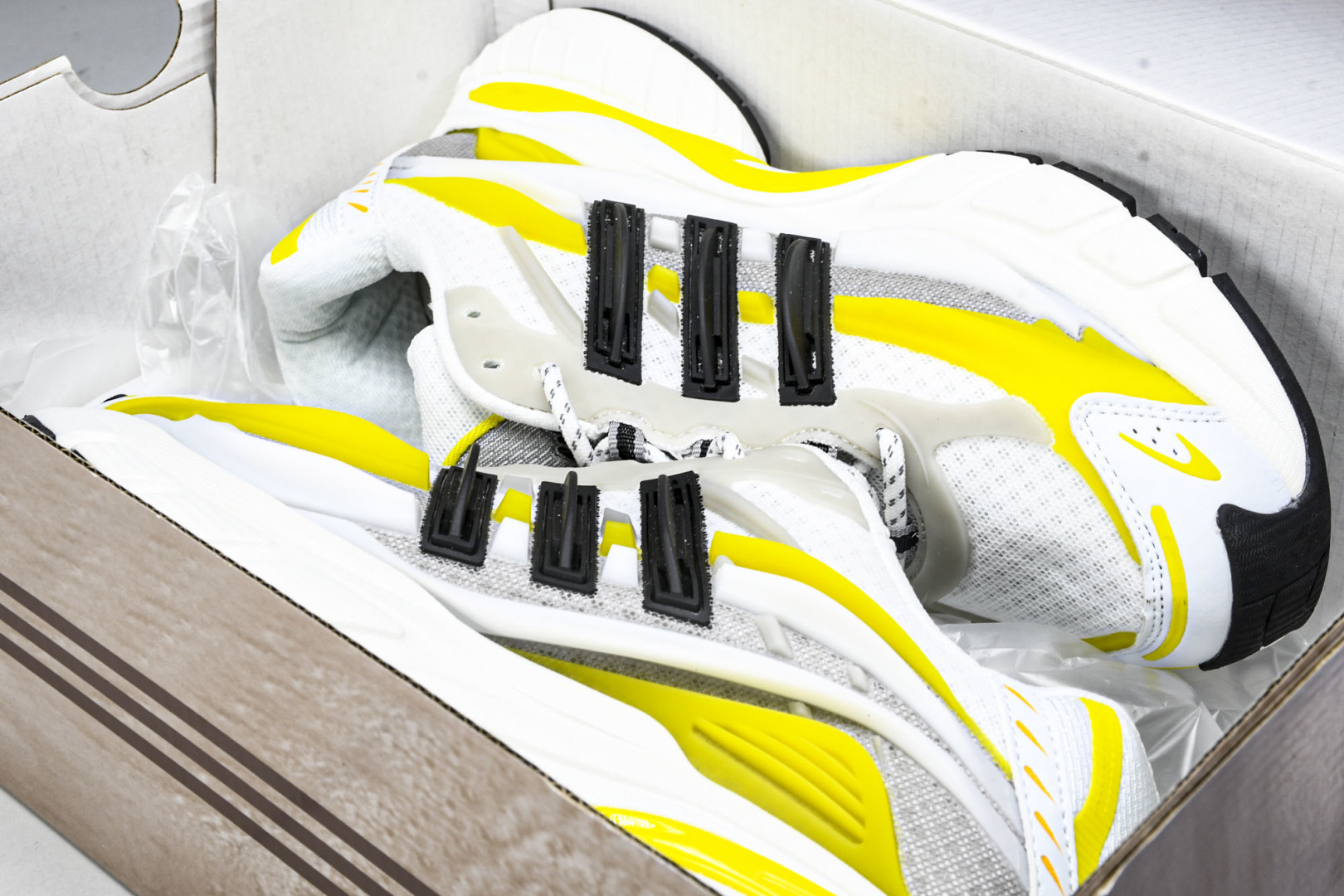 Originals 尺码35.5-47

纯原版出品-Originals Adistar Jellyfi