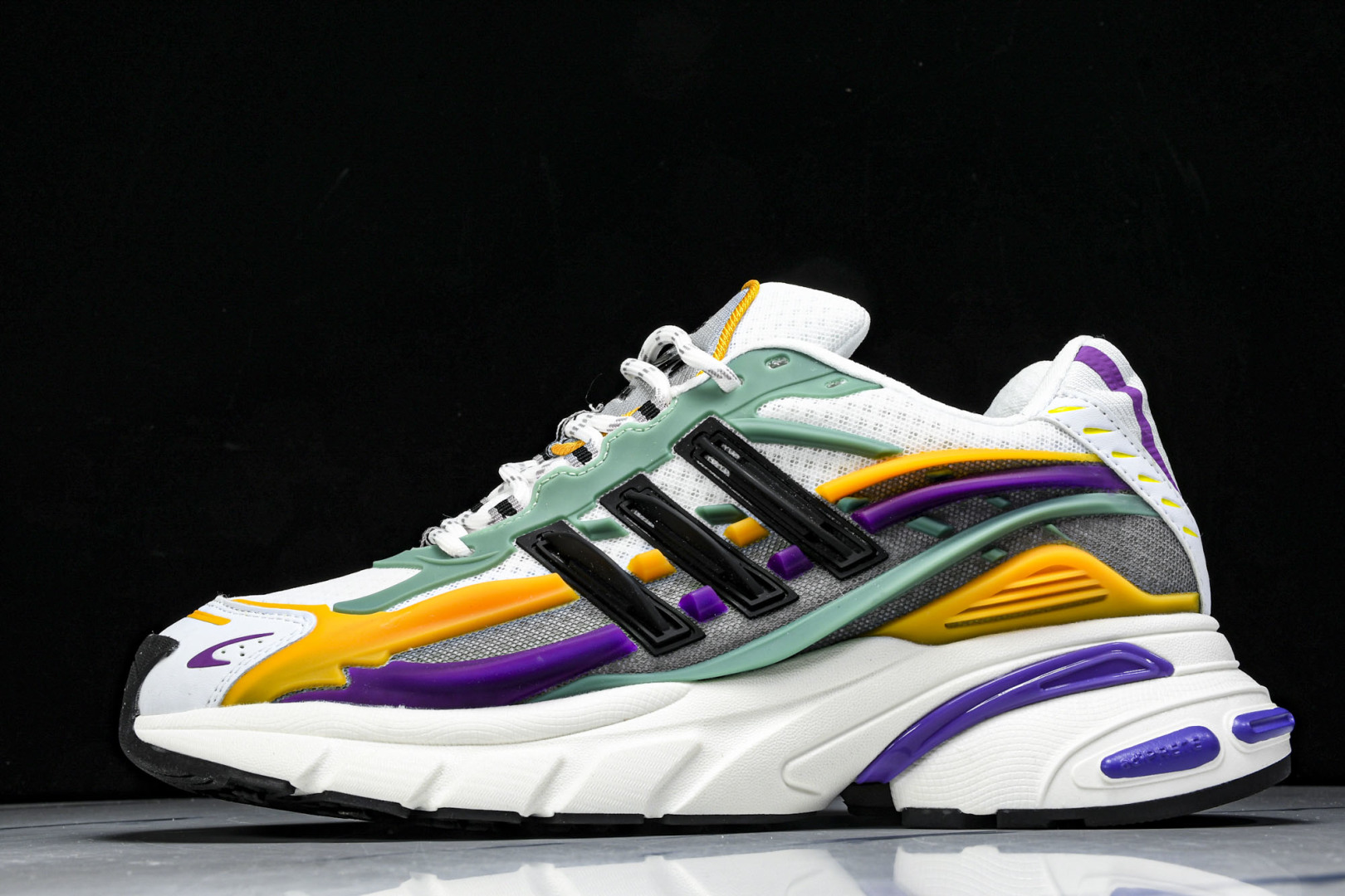 Originals 尺码35.5-47

纯原版出品-Originals Adistar Jellyfi