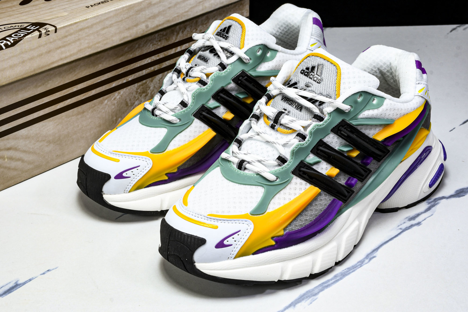 Originals 尺码35.5-47

纯原版出品-Originals Adistar Jellyfi
