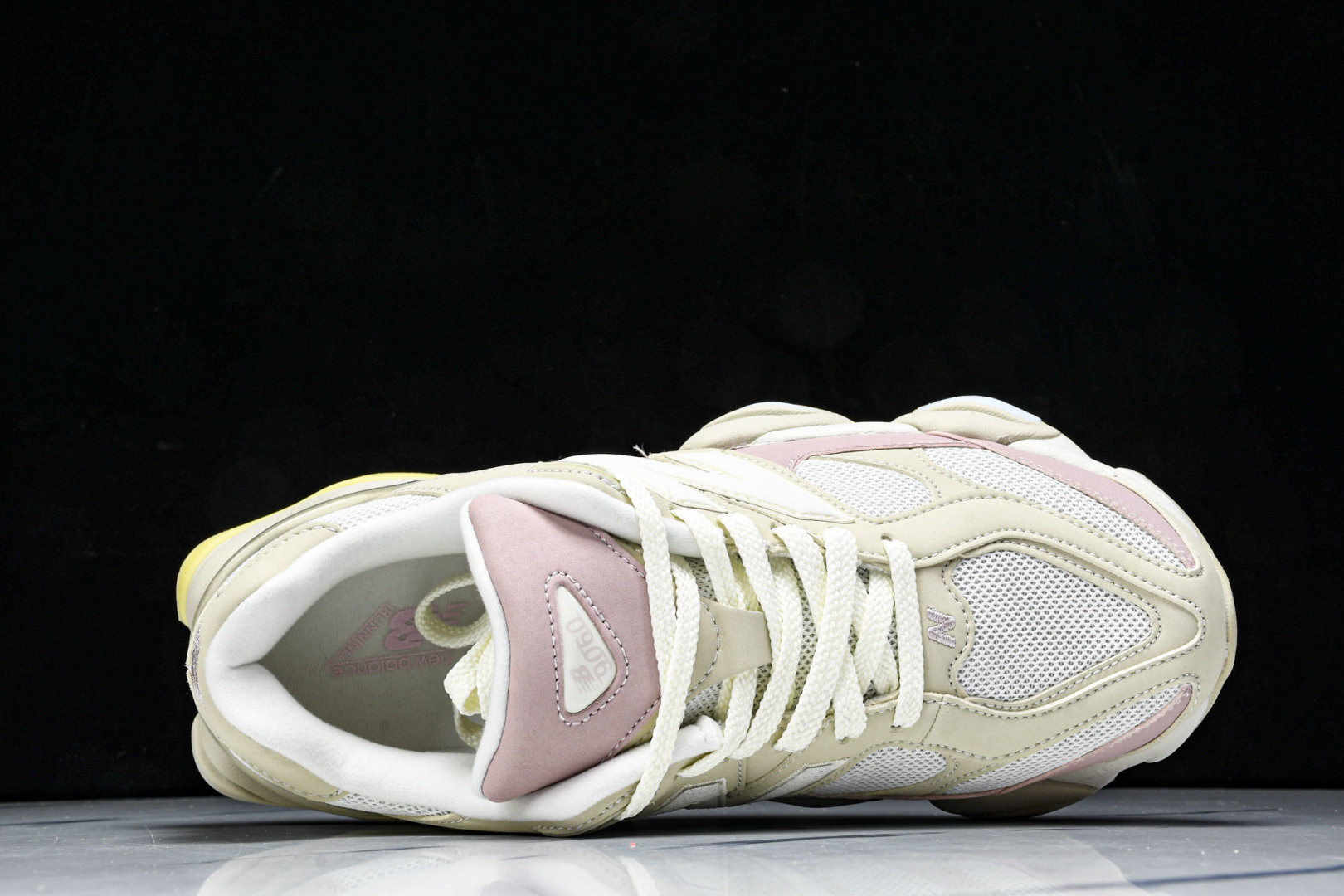 NB 尺码36-46.5

纯原版出品-New Balance NB9060 联名款 复古休闲运动慢跑鞋