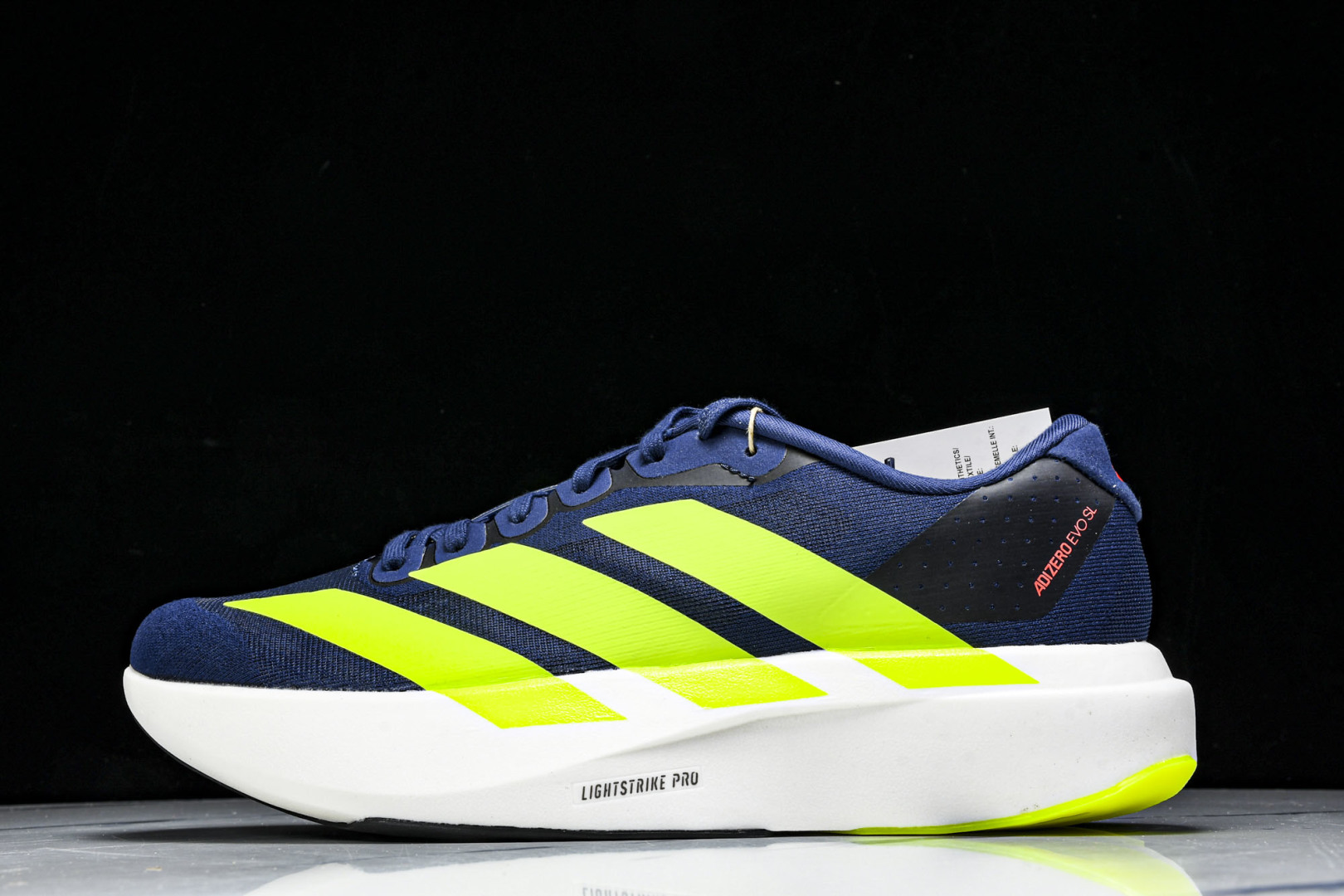 Adizero 尺码36-46.5

纯原版出品-Adizero Evo SL 阿迪超轻透气缓震跑鞋 J