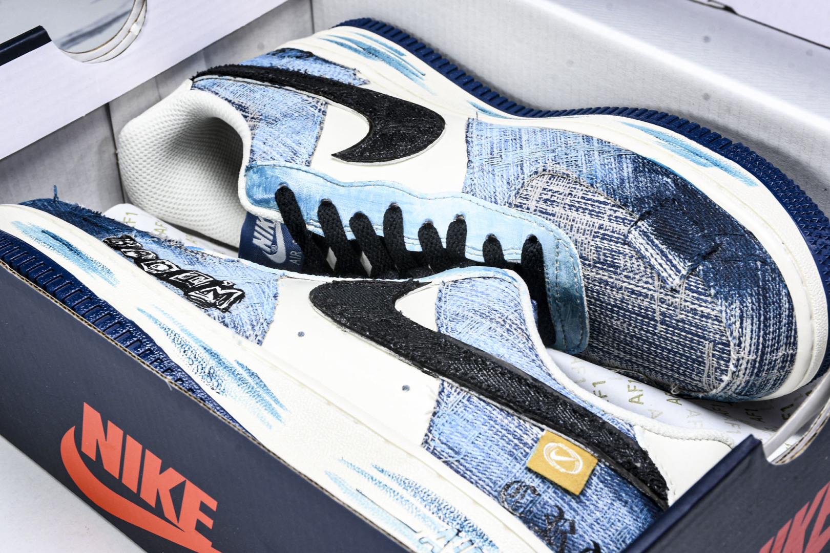 AF1 尺码36-45

纯原版出品-Air Force 1'07 Low Danning Illusi
