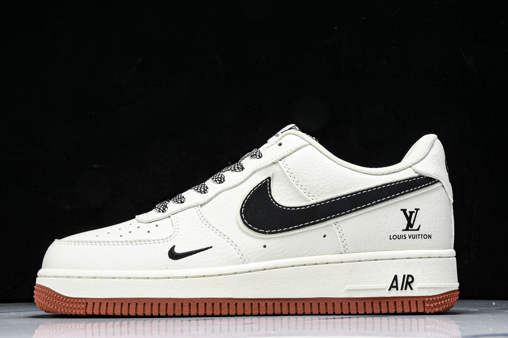  NK Air Force 1'07 Low LV联名 米黑勾生胶 空军一号低帮休闲板鞋 CS5288-
