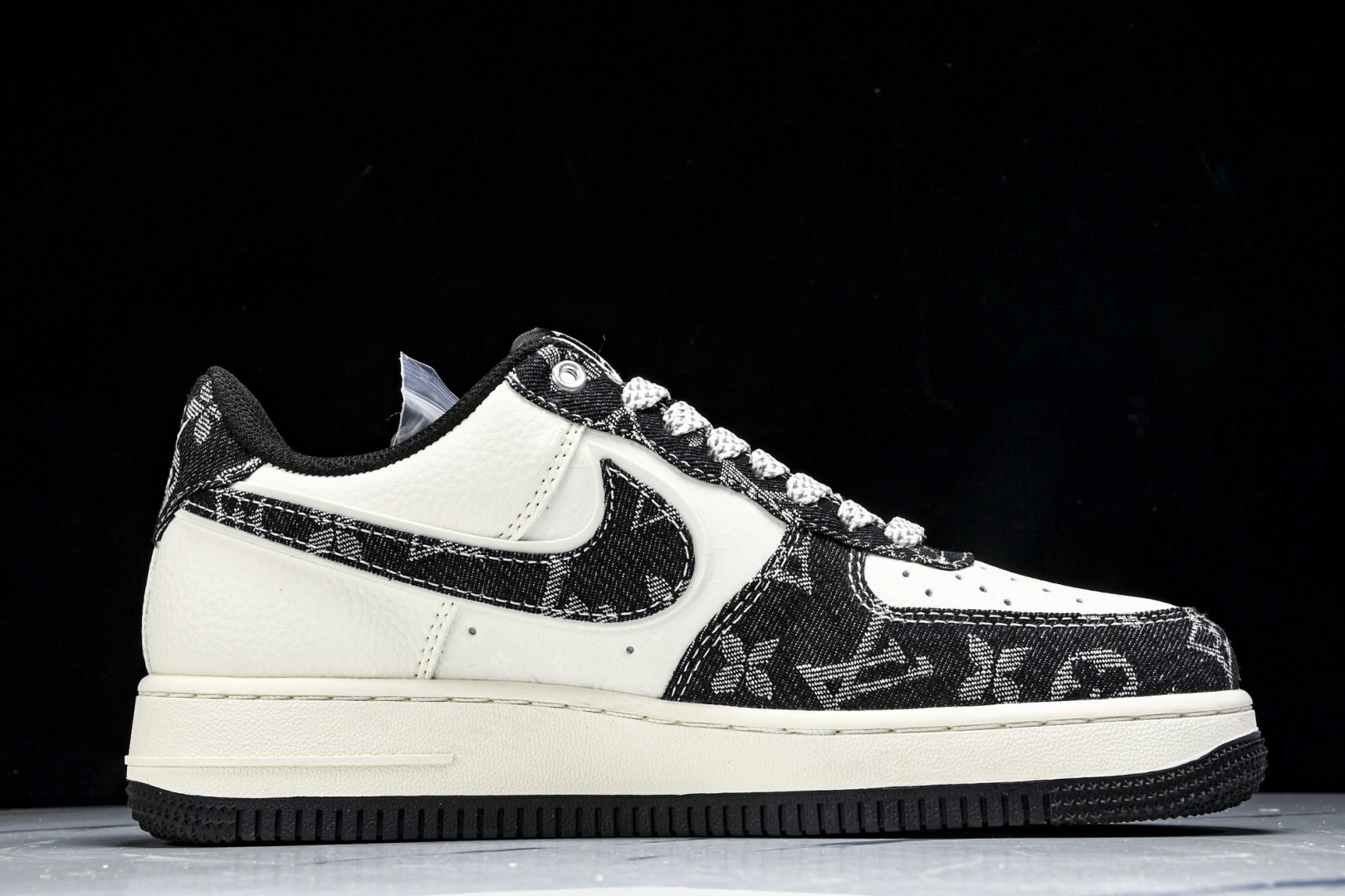  NK Air Force 1'07 Low LV联名 前掌黑牛仔 空军一号低帮休闲板鞋 YX5066-
