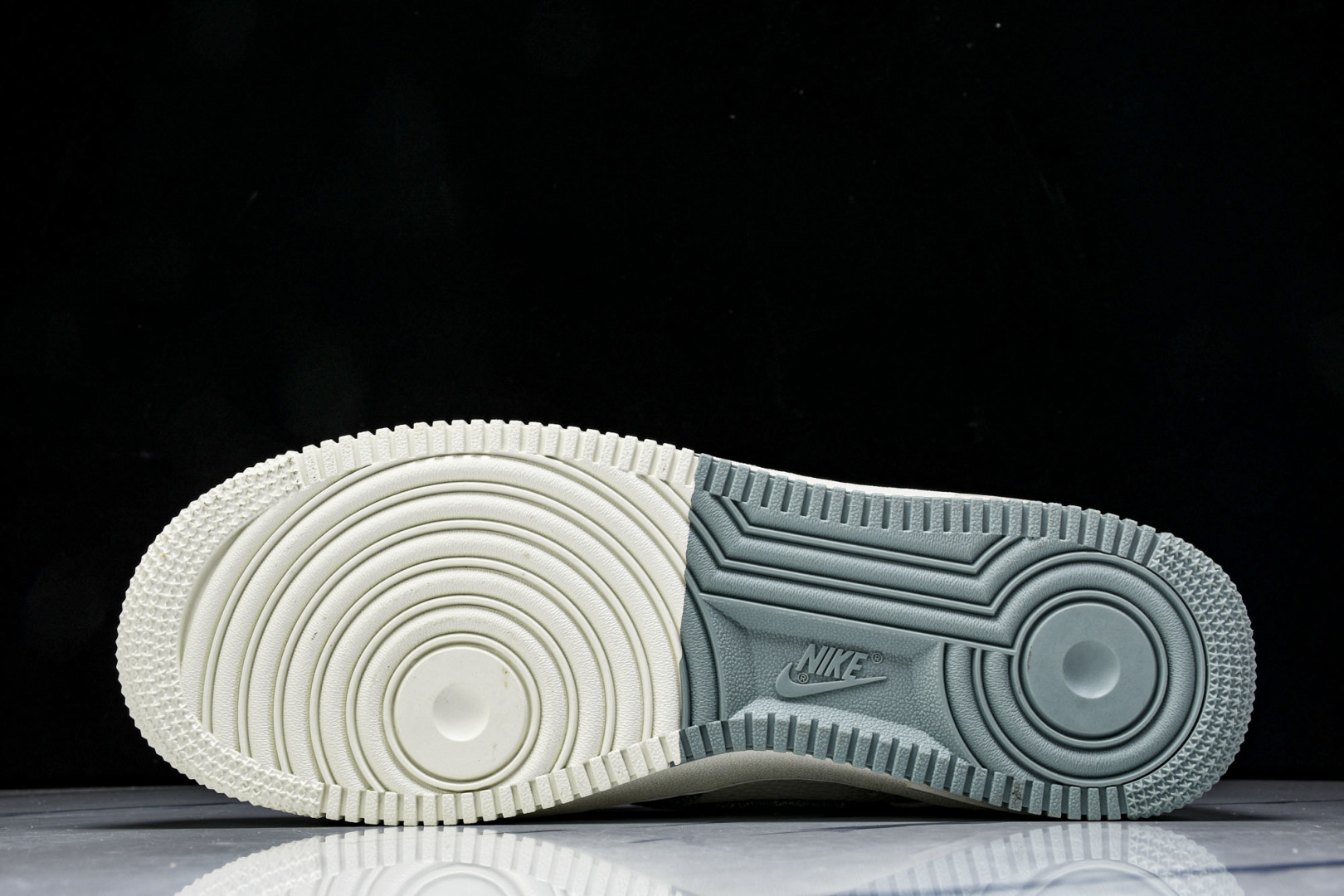  NK Air Force 1'07 Low LV联名 青色牛仔 空军一号定制休闲板鞋 SC0601-5