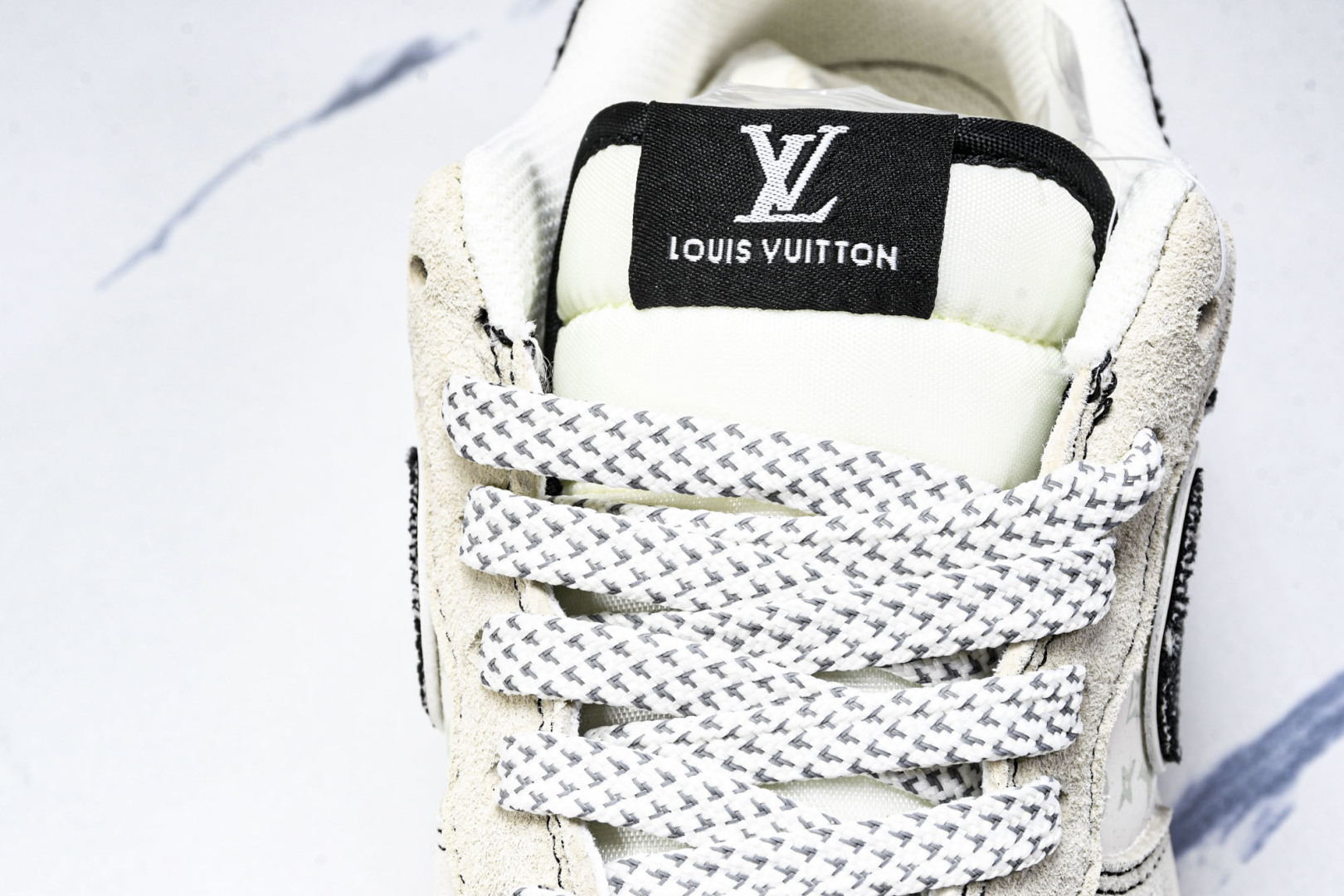  NK Air Force 1'07 Low LV联名 猪八牛仔米黑 空军一号定制休闲板鞋 MZ9588