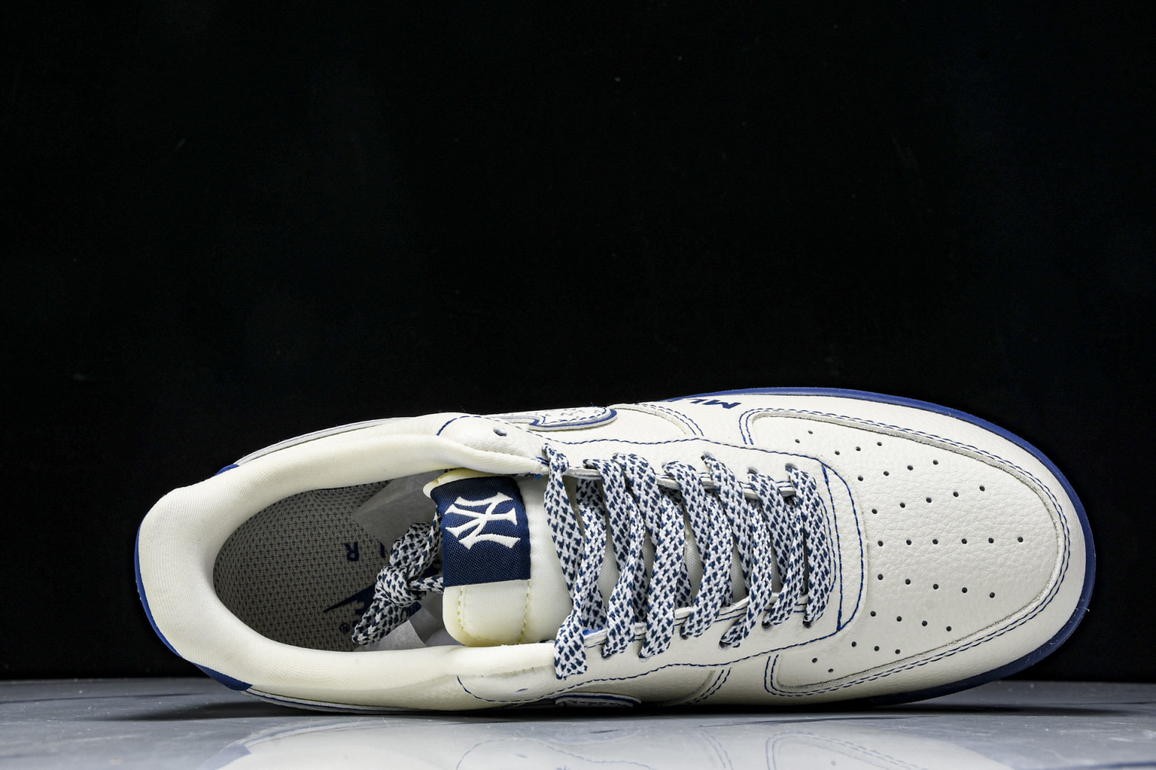  NK Air Force 1'07 Low MLB联名 米蓝线反光 空军一号低帮休闲板鞋 KJ1688
