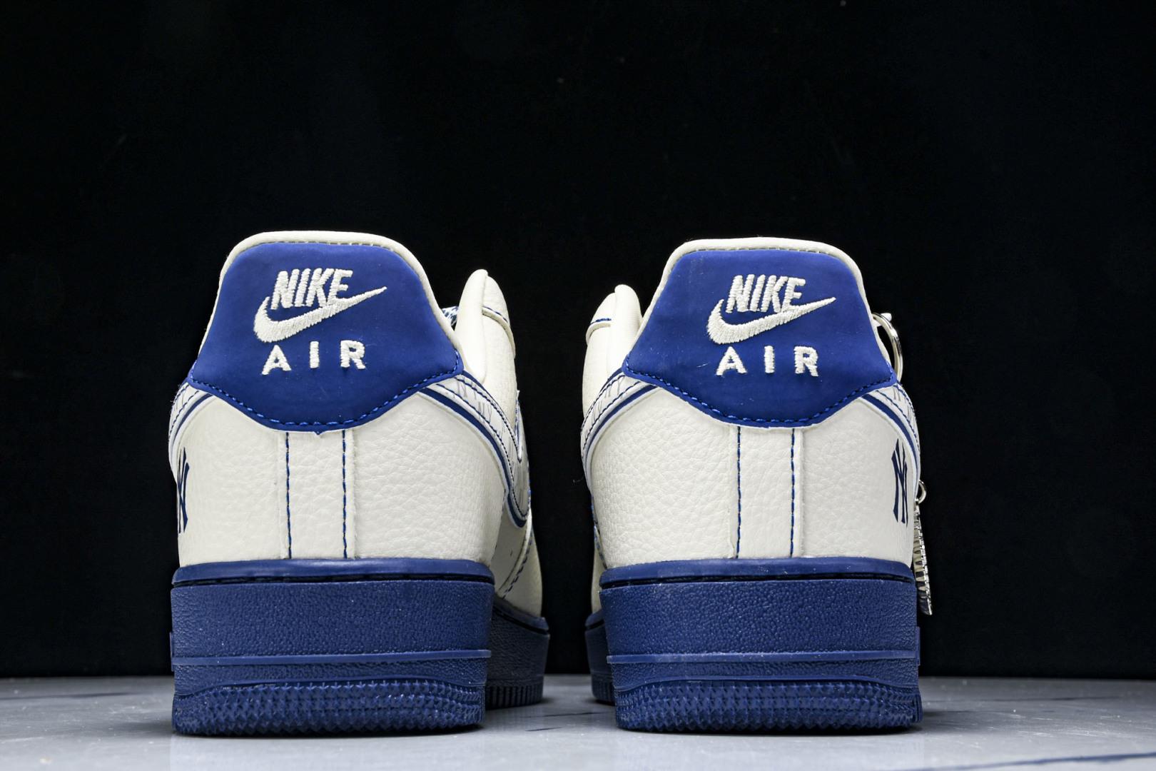  NK Air Force 1'07 Low MLB联名 米蓝线反光 空军一号低帮休闲板鞋 KJ1688