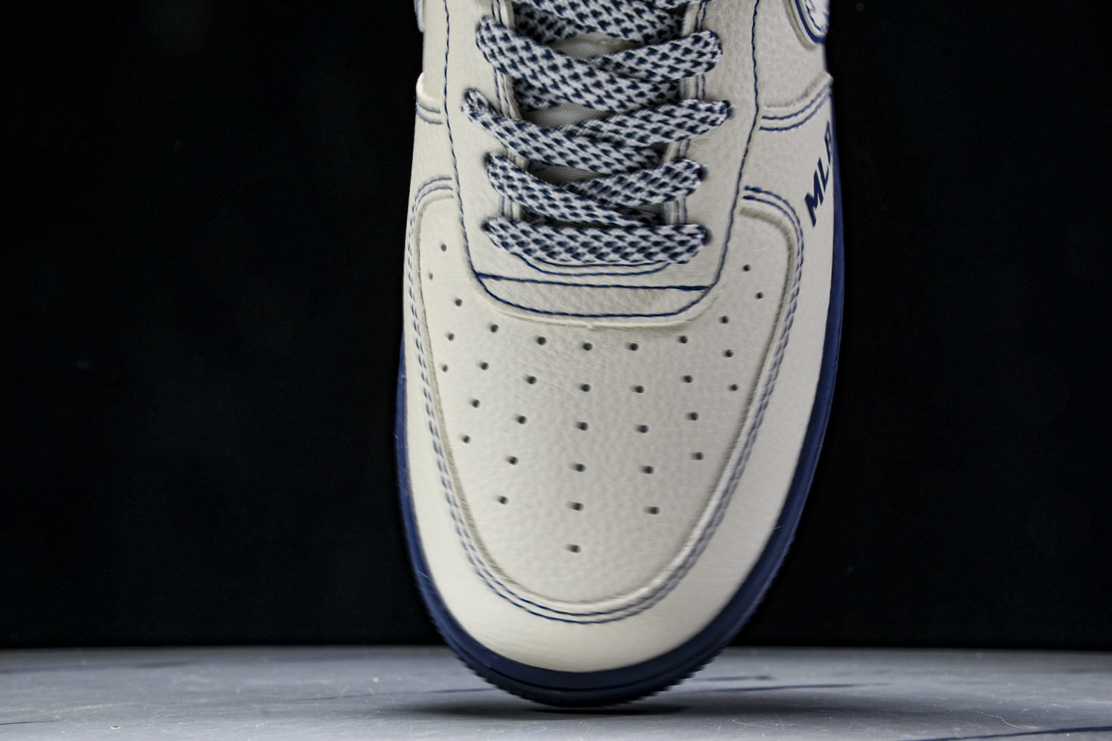  NK Air Force 1'07 Low MLB联名 米蓝线反光 空军一号低帮休闲板鞋 KJ1688