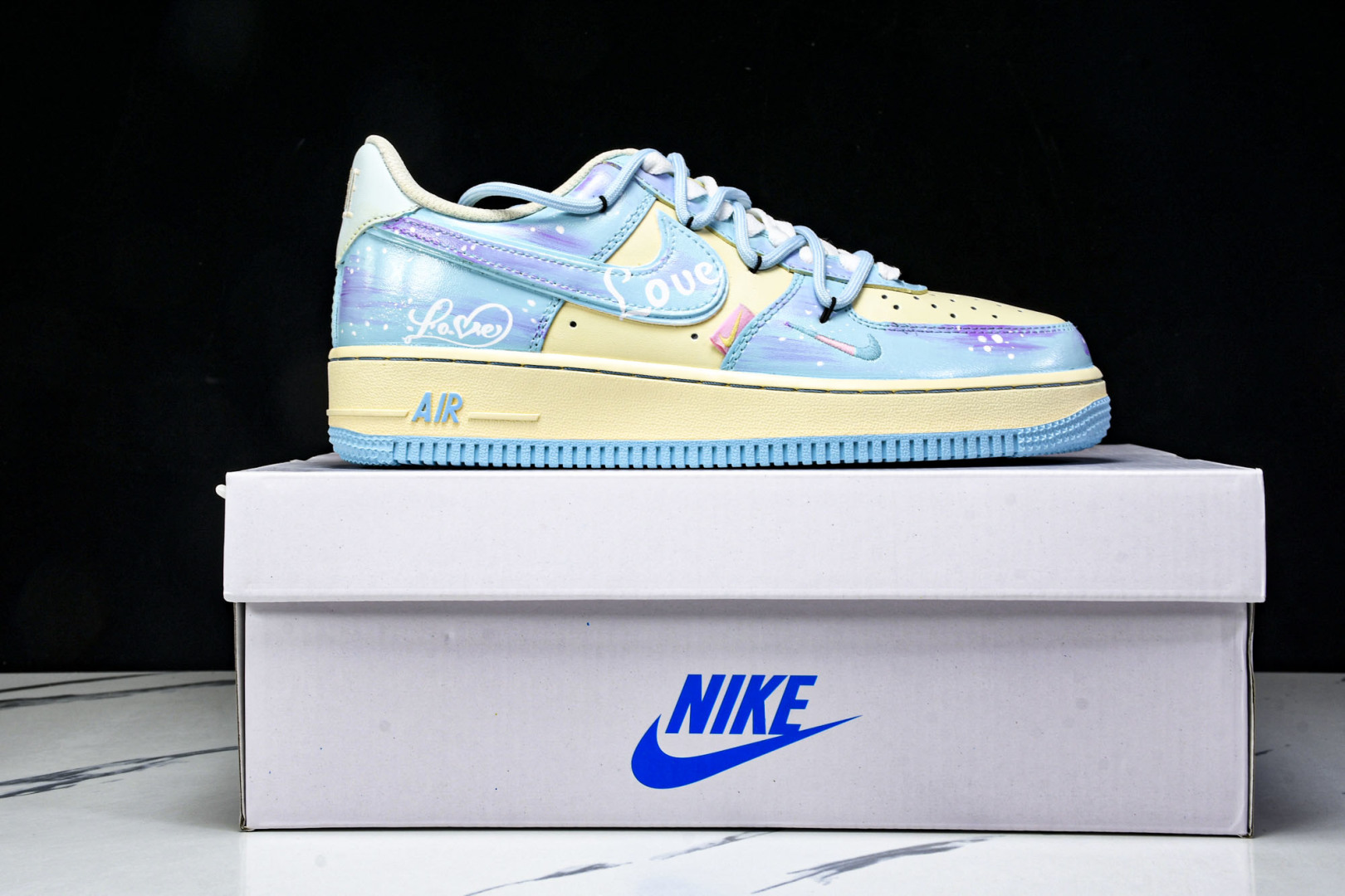  NK Air Force 1'07 Low Sweet Dream of Sea Salt 手绘涂鸦 