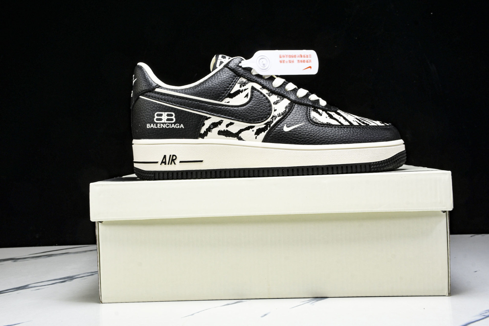  NK Air Force 1'07 Low 巴黎世家联名 雪山米白黑 空军一号低帮休闲板鞋 HJ331