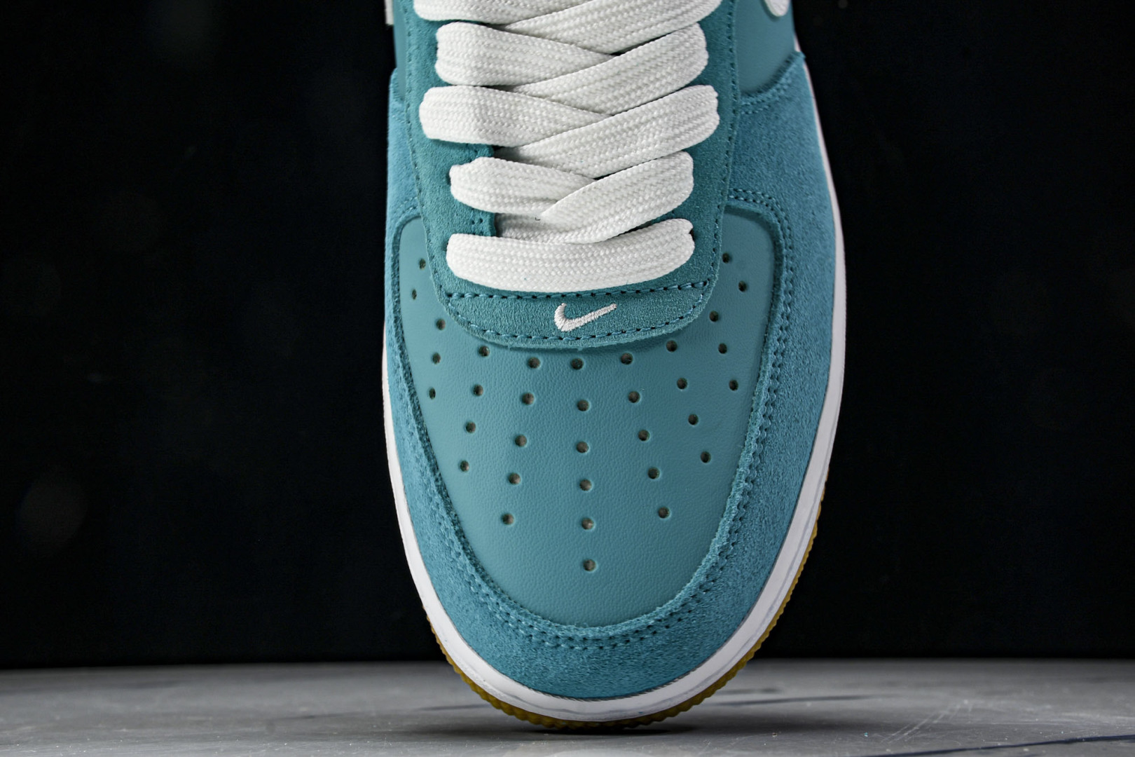  NK Air Force 1'07 Low 空军一号低帮休闲板鞋 IB6388-301 尺寸 36 3