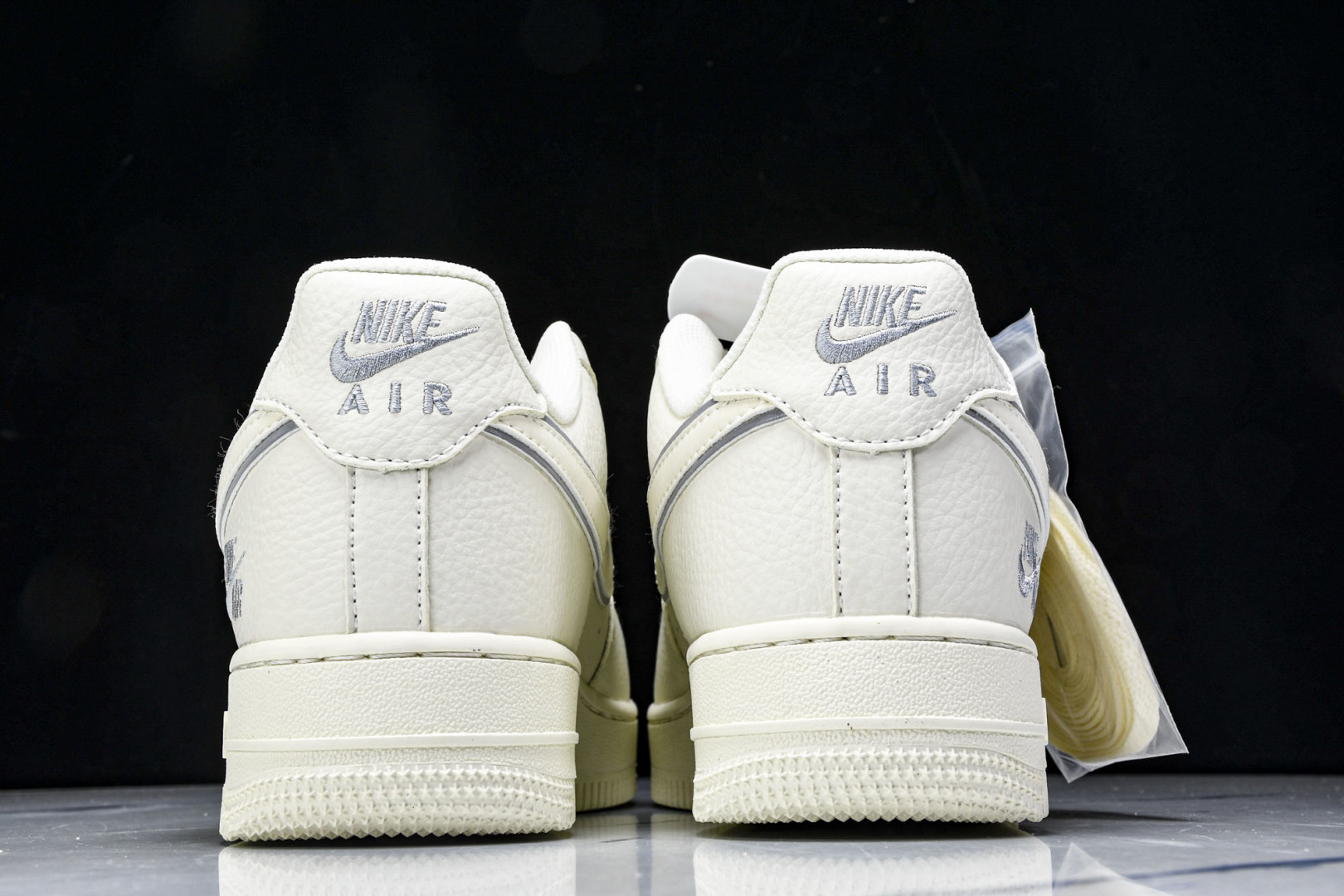  NK Air Force 1'07 Low 耐克联名 米灰边 空军一号低帮休闲板鞋 CS5288-03