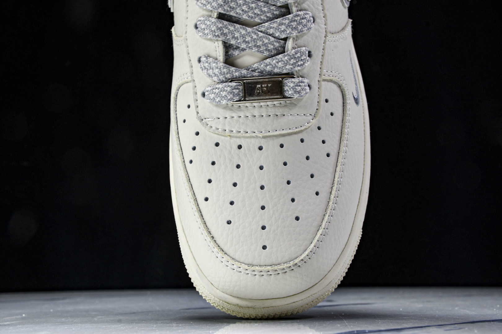  NK Air Force 1'07 Low 耐克联名 米灰边 空军一号低帮休闲板鞋 CS5288-03
