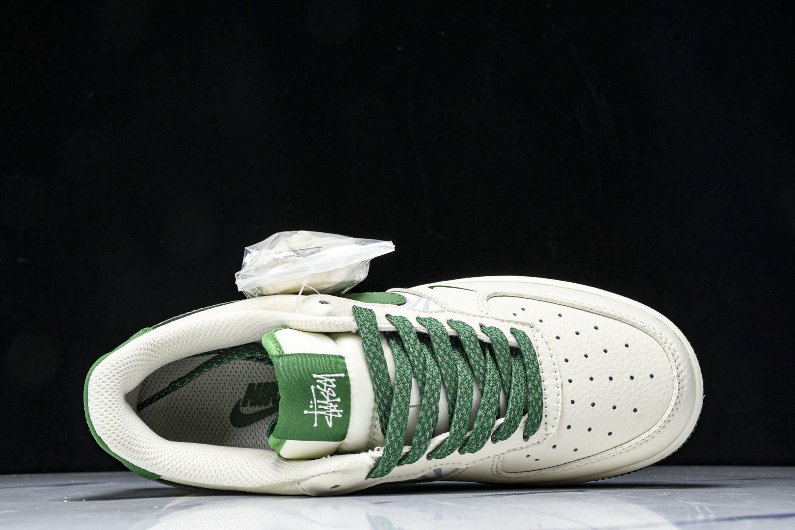  NK Air Force 1'07 Low 斯图西联名 米绿反光 空军一号低帮休闲板鞋 HJ3318-