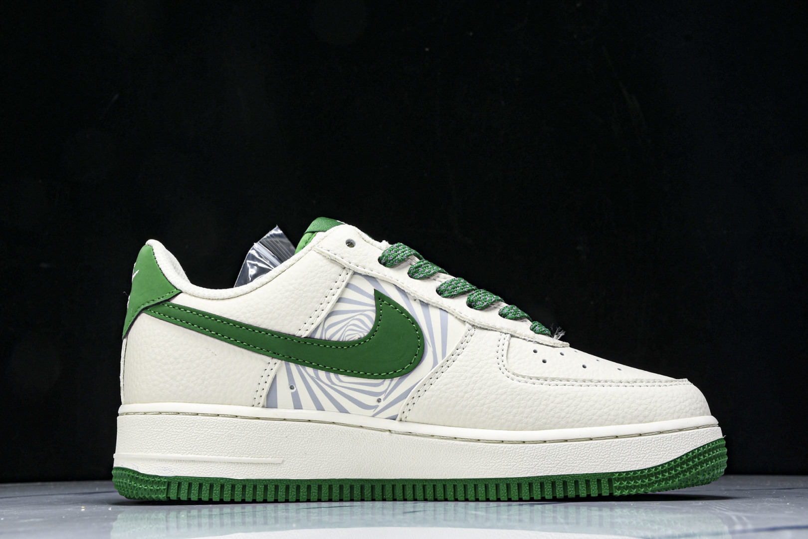  NK Air Force 1'07 Low 斯图西联名 米绿反光 空军一号低帮休闲板鞋 HJ3318-